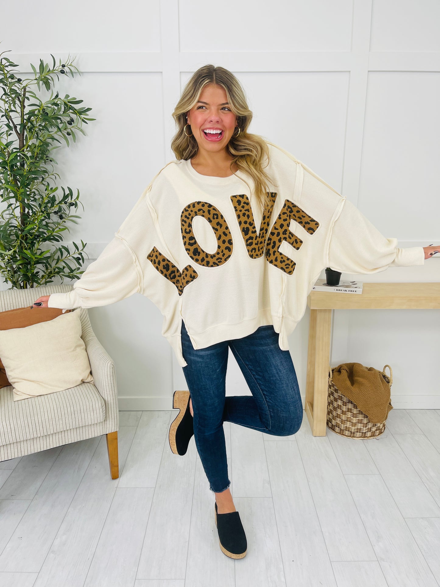 Love On The Loose Pullover