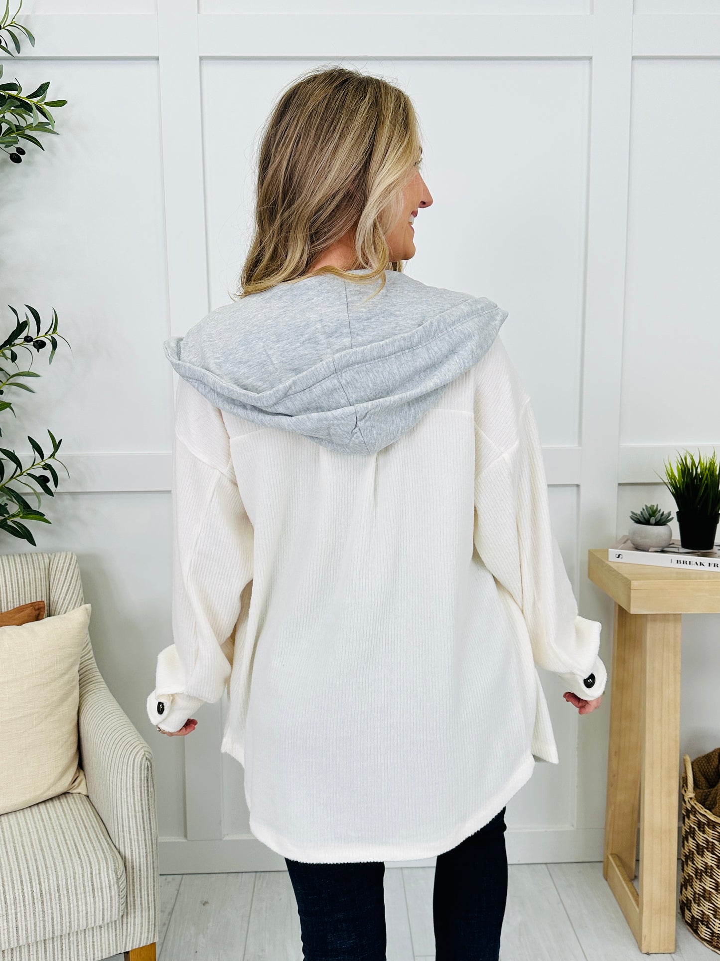 DOORBUSTER! Casual Authority Shacket- Multiple Colors!