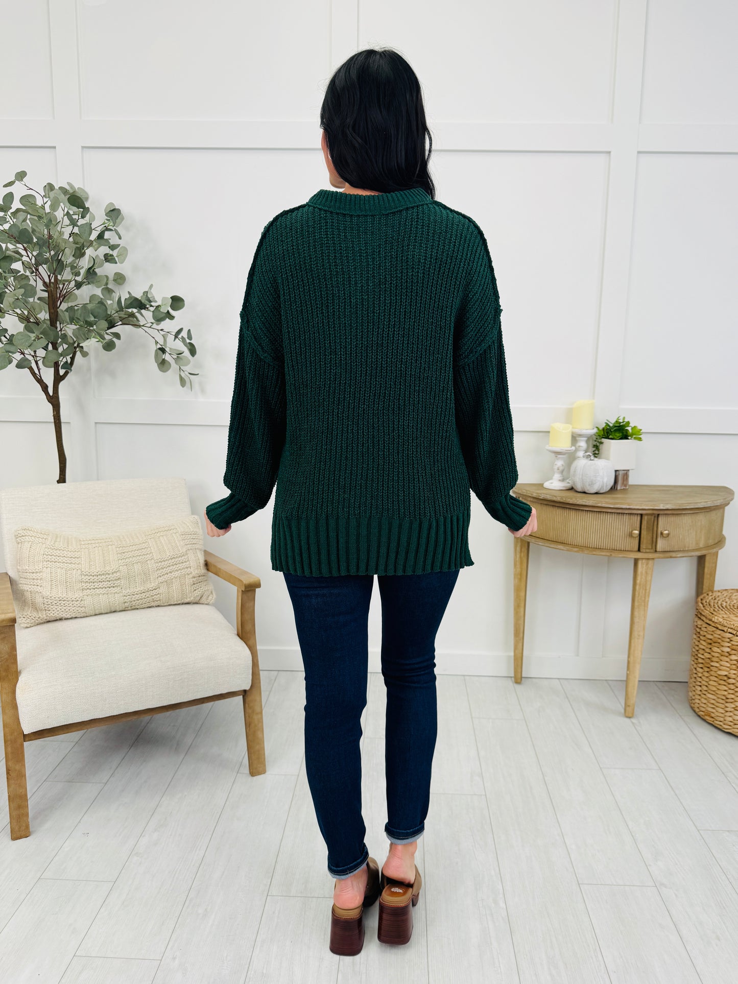 Casual Company Sweater In Forest