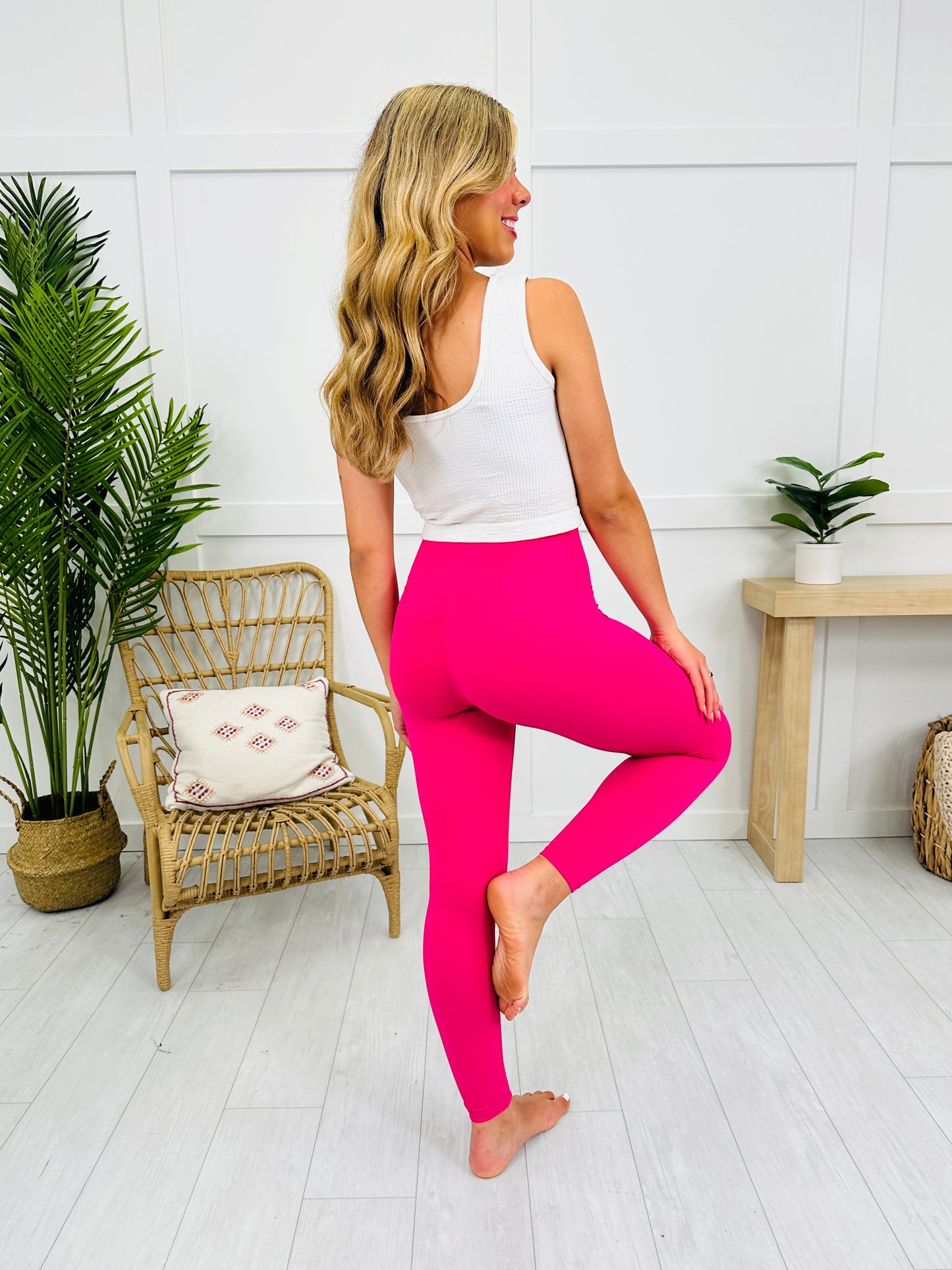 Power Pop Leggings in Berry