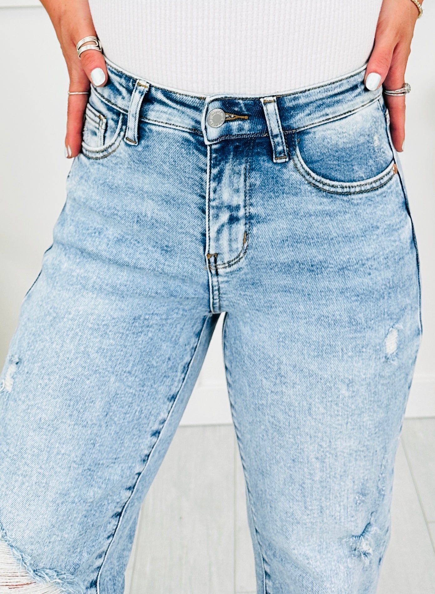 Judy Blue The Perfect Date Straight Jeans