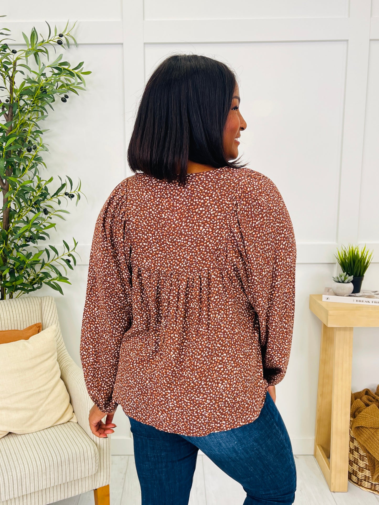 Blooming Hour Top in Mocha