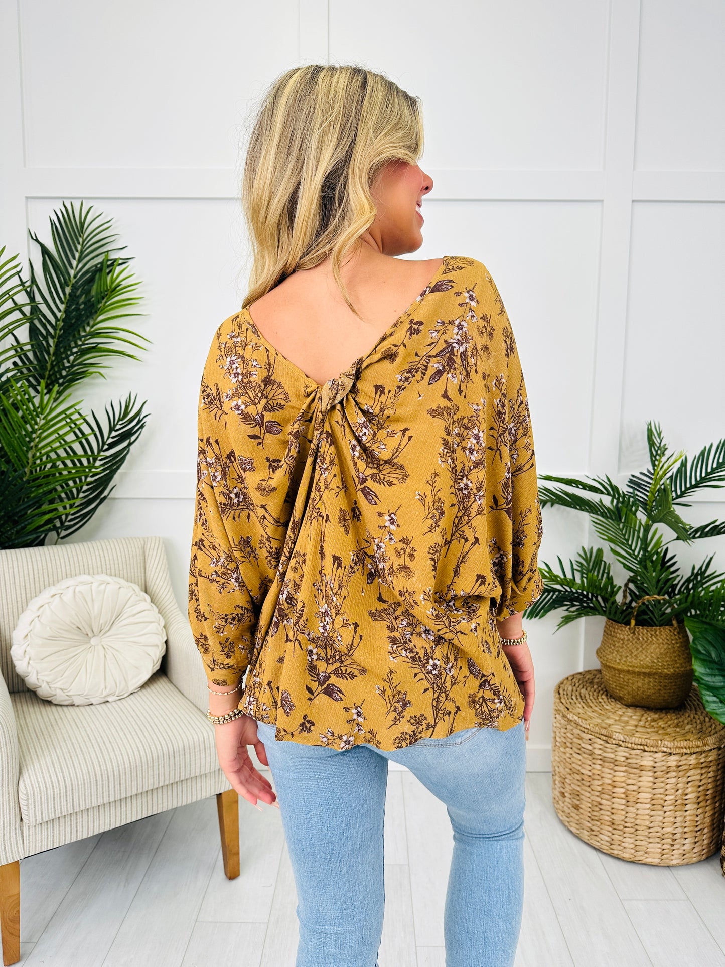 Love Knows Light Top in Gold Mustard