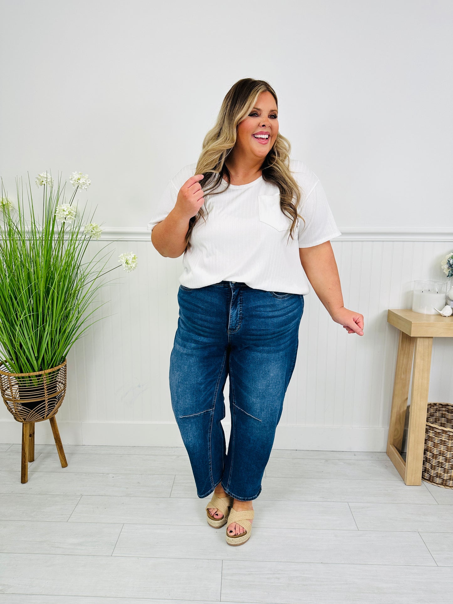 Carefully Curved Slim Barrel Jeans with Tummy Control