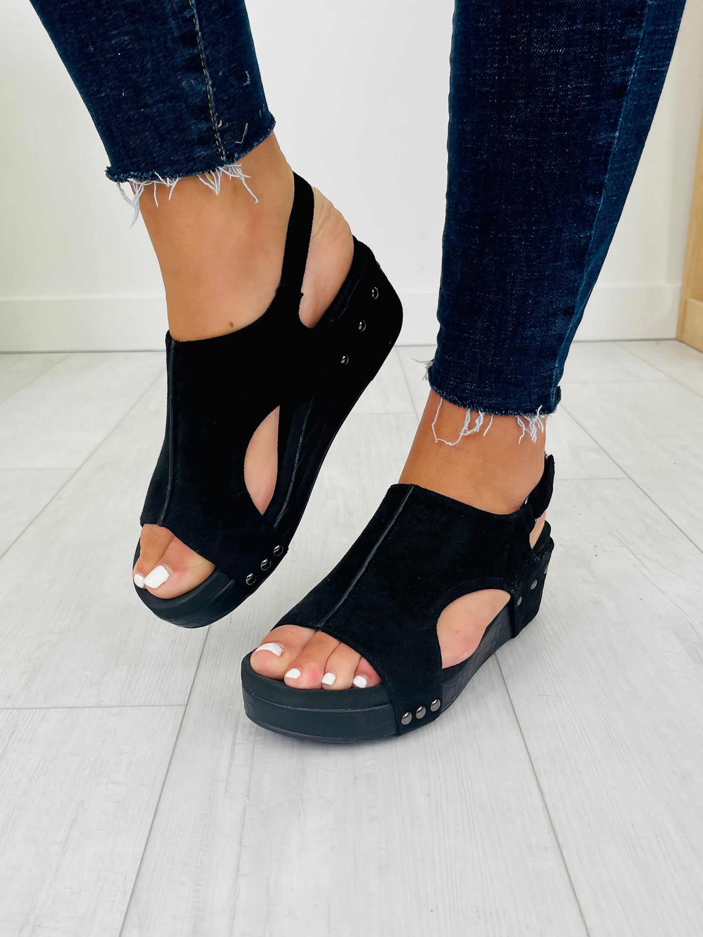 Studded Steps Wedges In Black Suede Croco