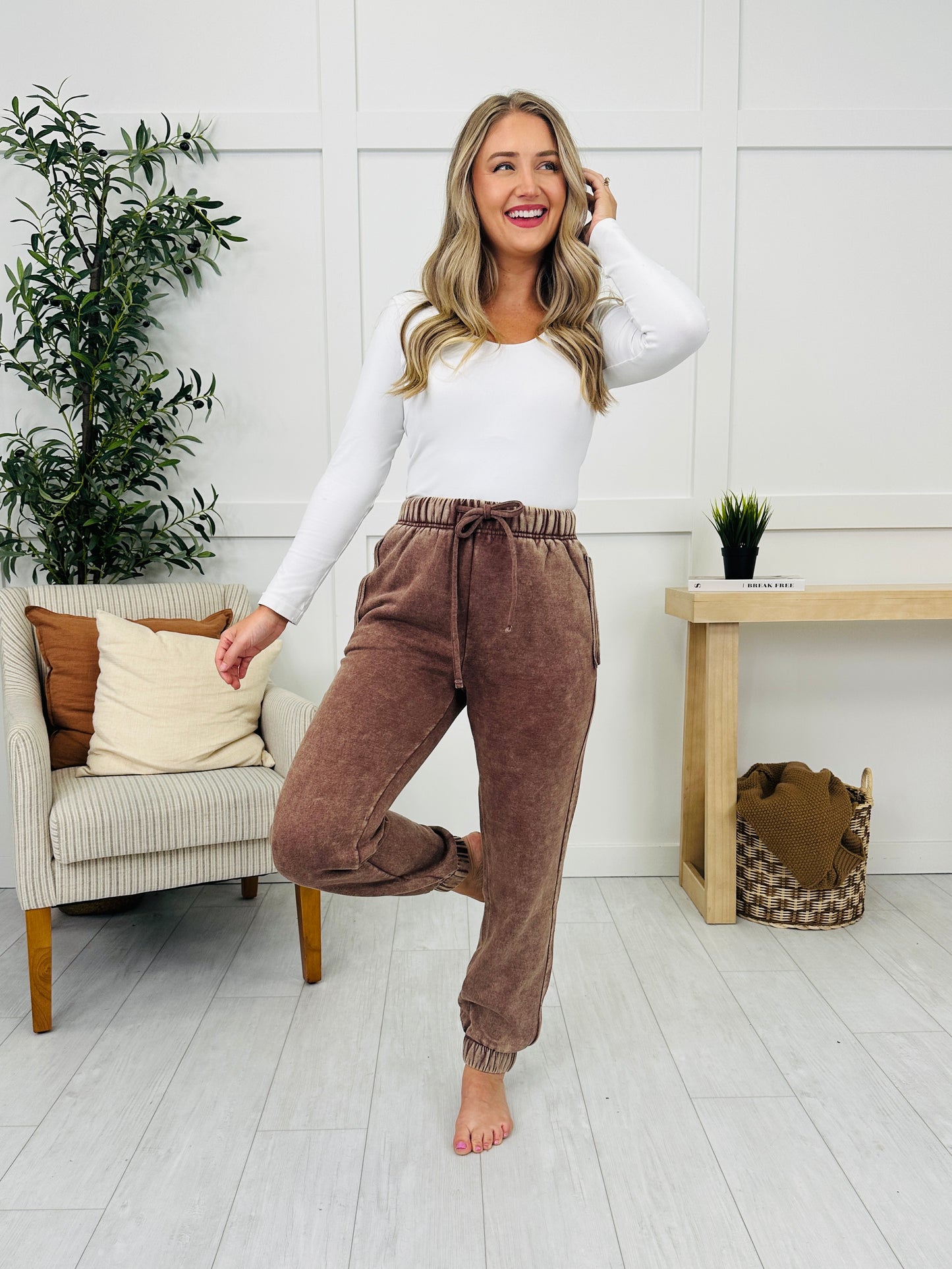 DOORBUSTER! Lounge Anthem Joggers- Multiple Colors!