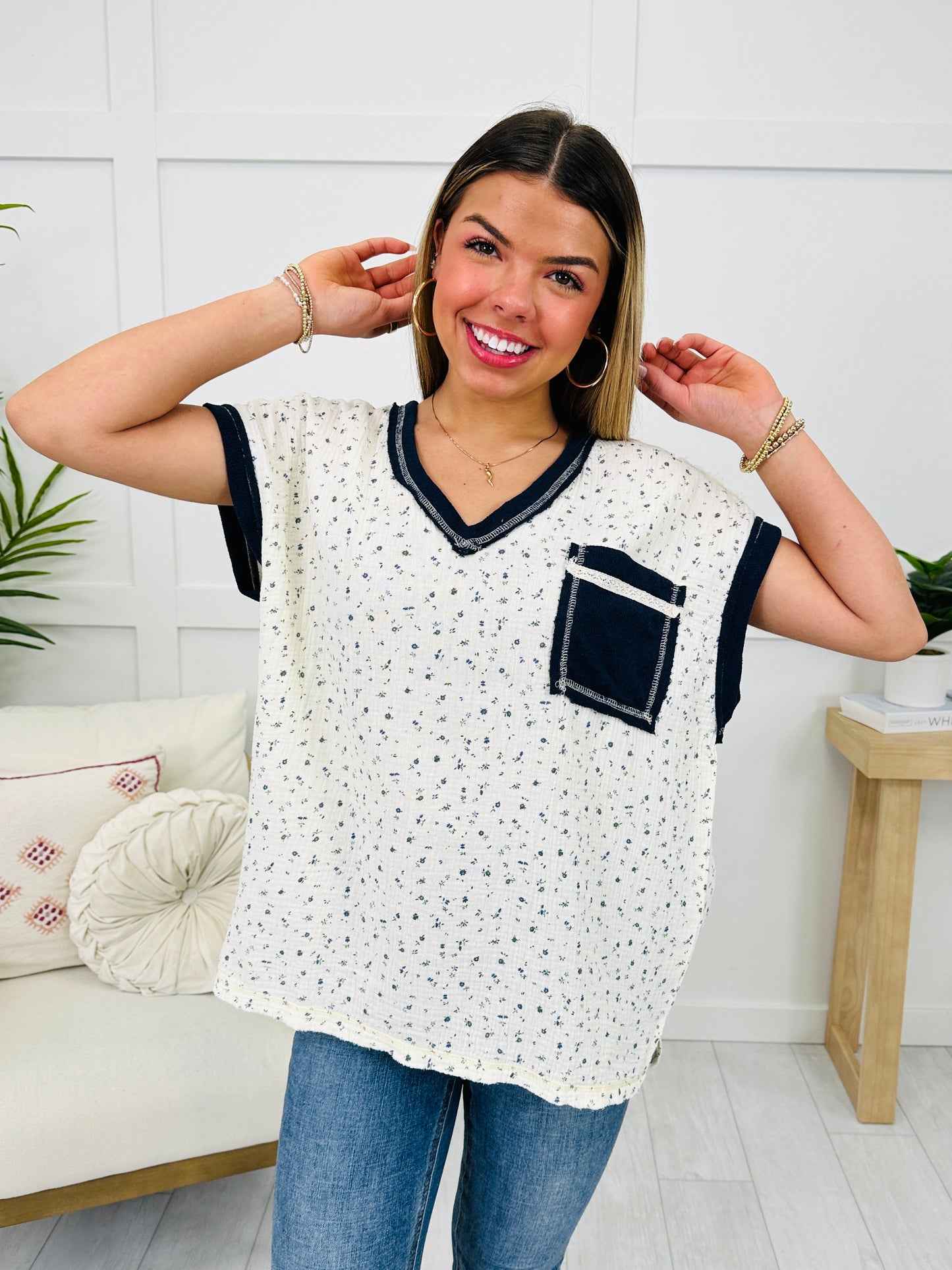 Written In The Stars Top In Cream/Indigo