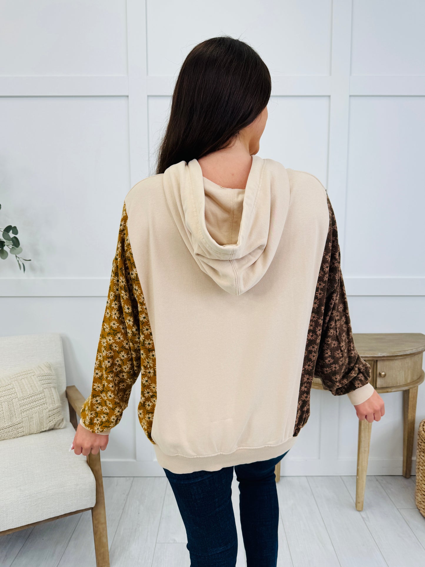 Daisies & Daydreams Hoodie In Natural