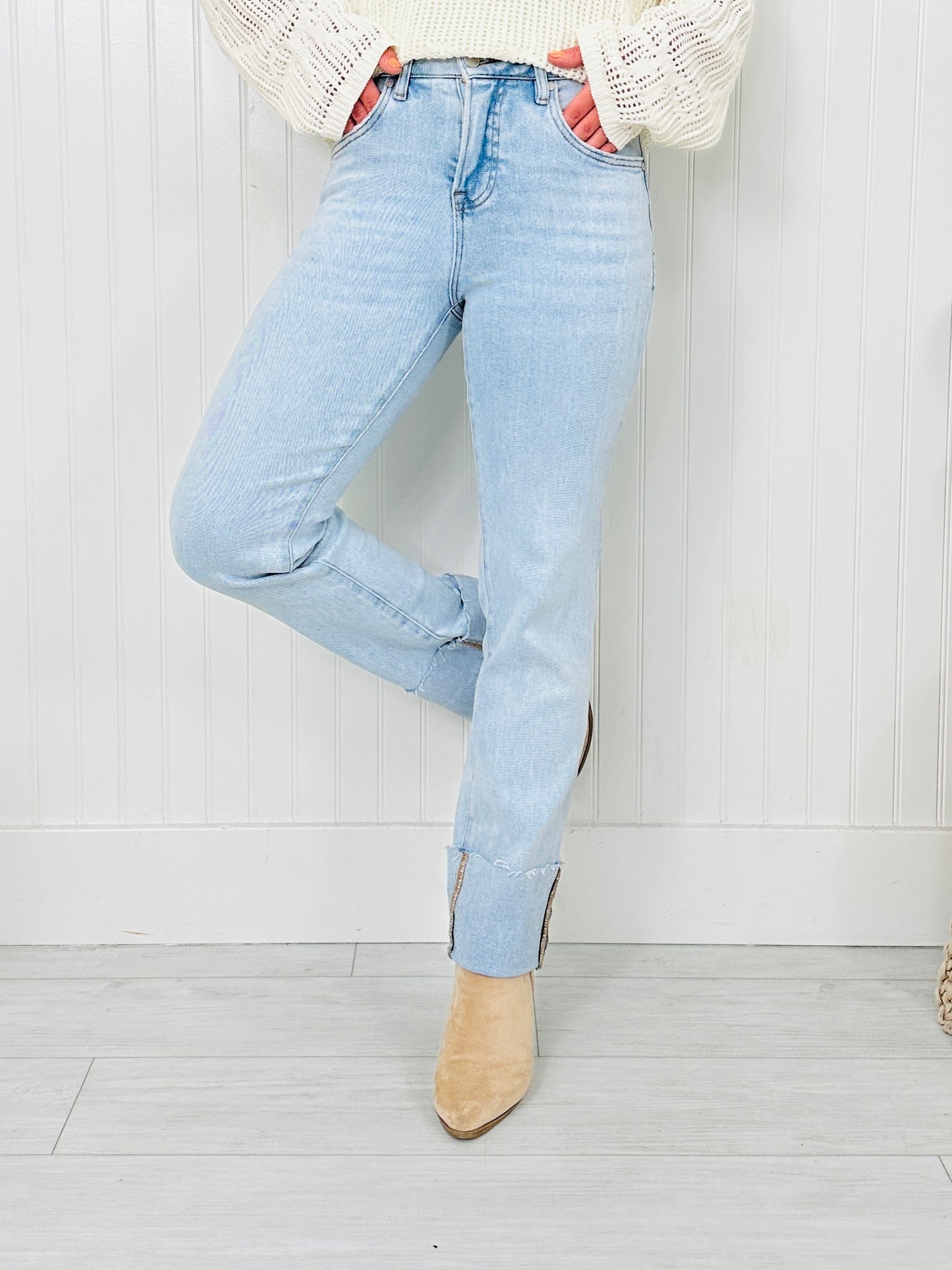 Crush On The Cuff Tummy Control Mom Jeans