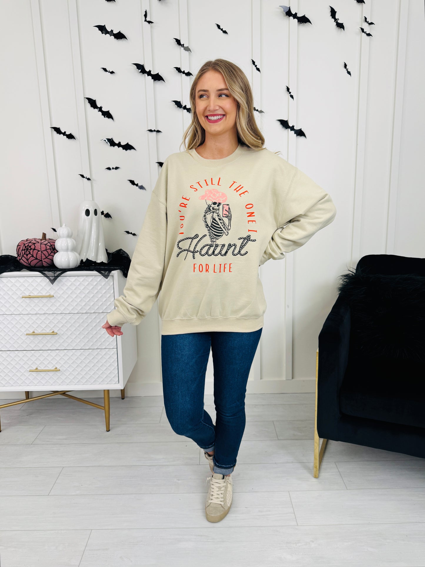 You're The One That I Haunt Graphic Crewneck Sweatshirt
