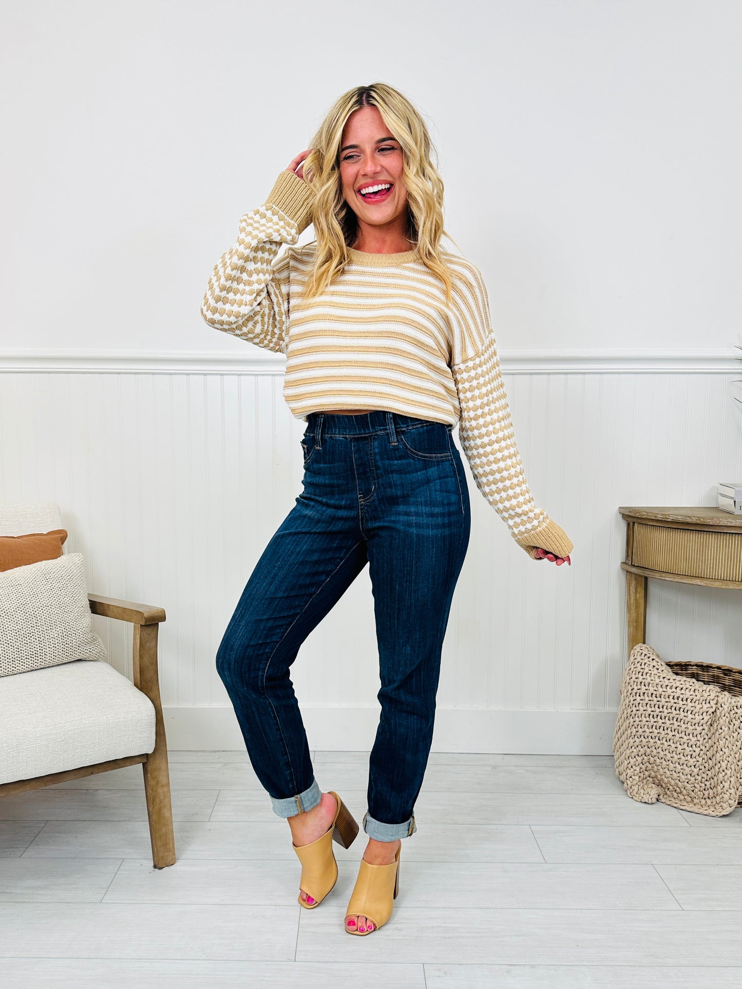 Judy Blue REG/CURVY Pulling Me Back Double Cuff Slim Fit Jeans