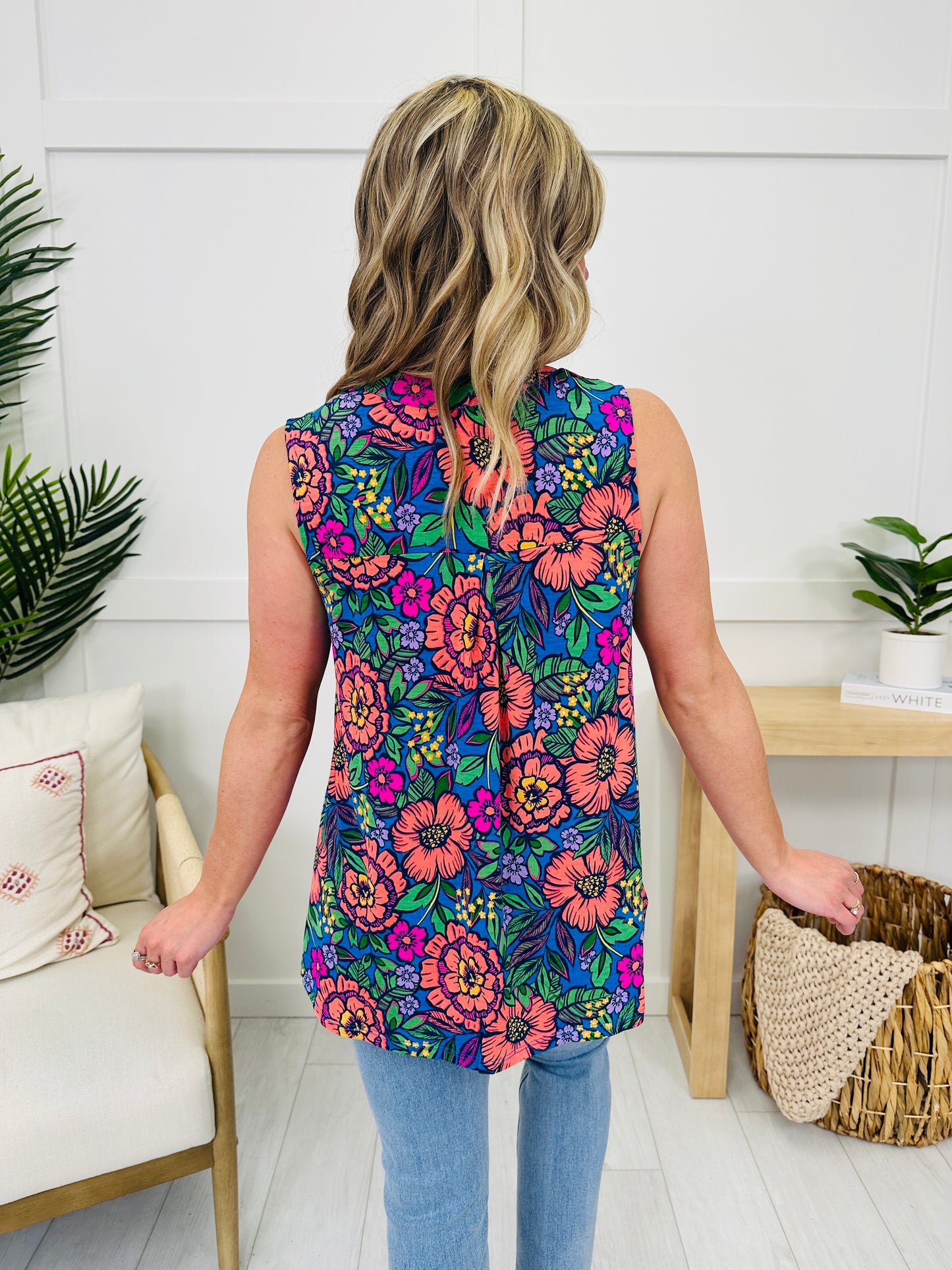 Sunny Days Tank Top in Sanibel