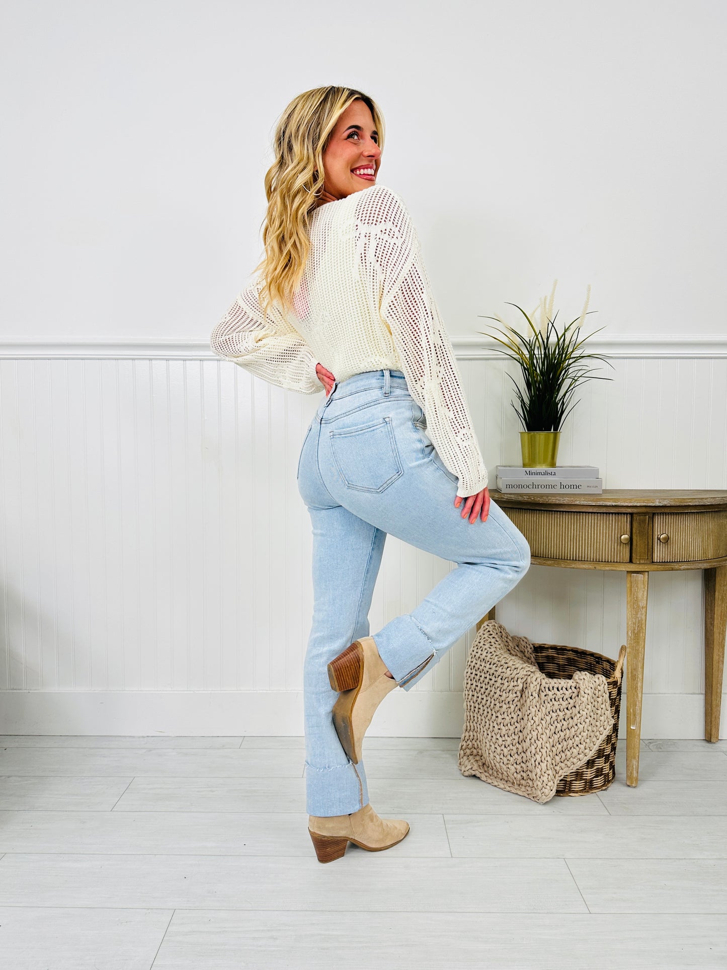 Crush On The Cuff Tummy Control Mom Jeans