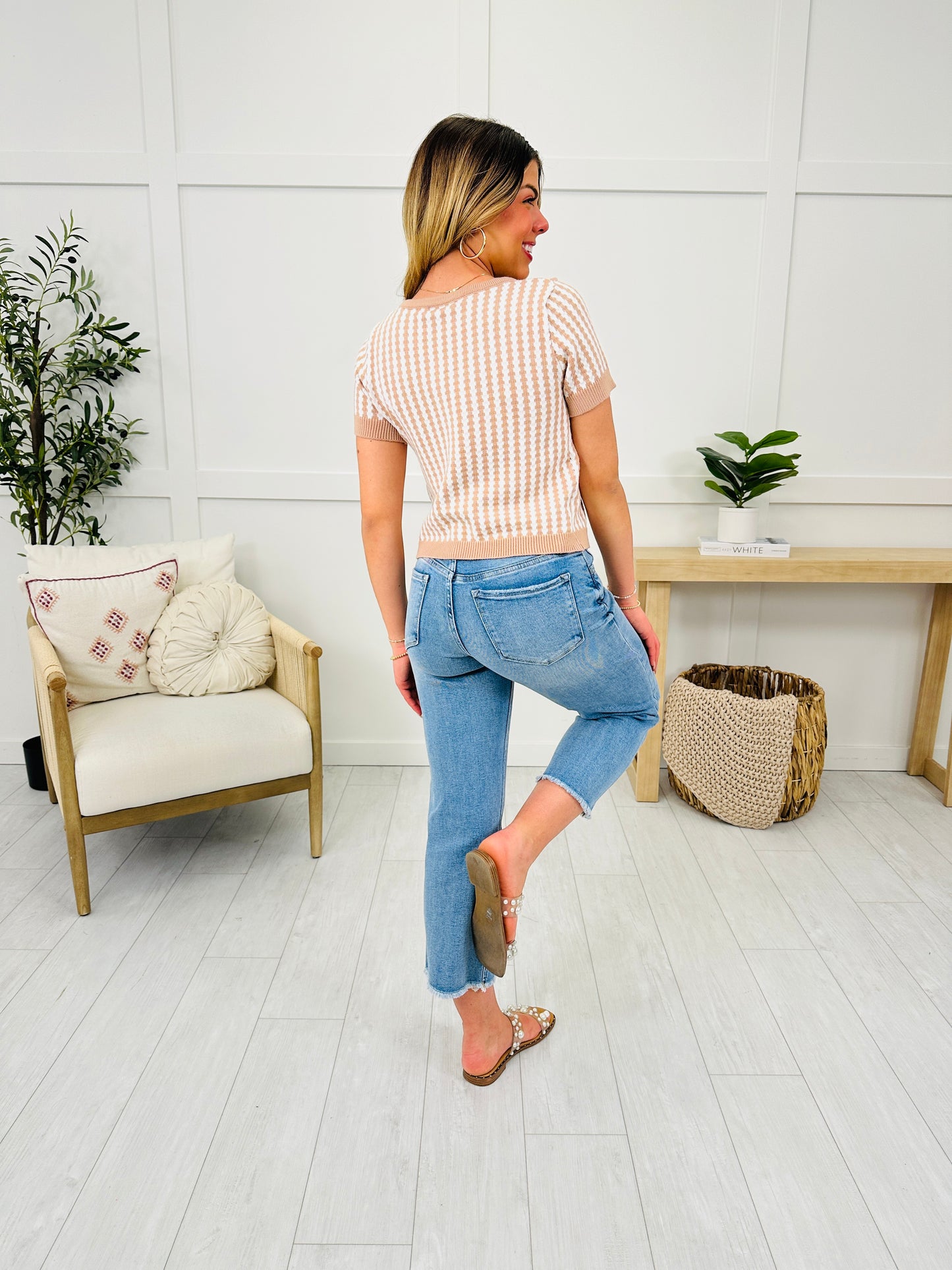 Lovervet A Cut Above Cropped Slim Wide Leg Jeans