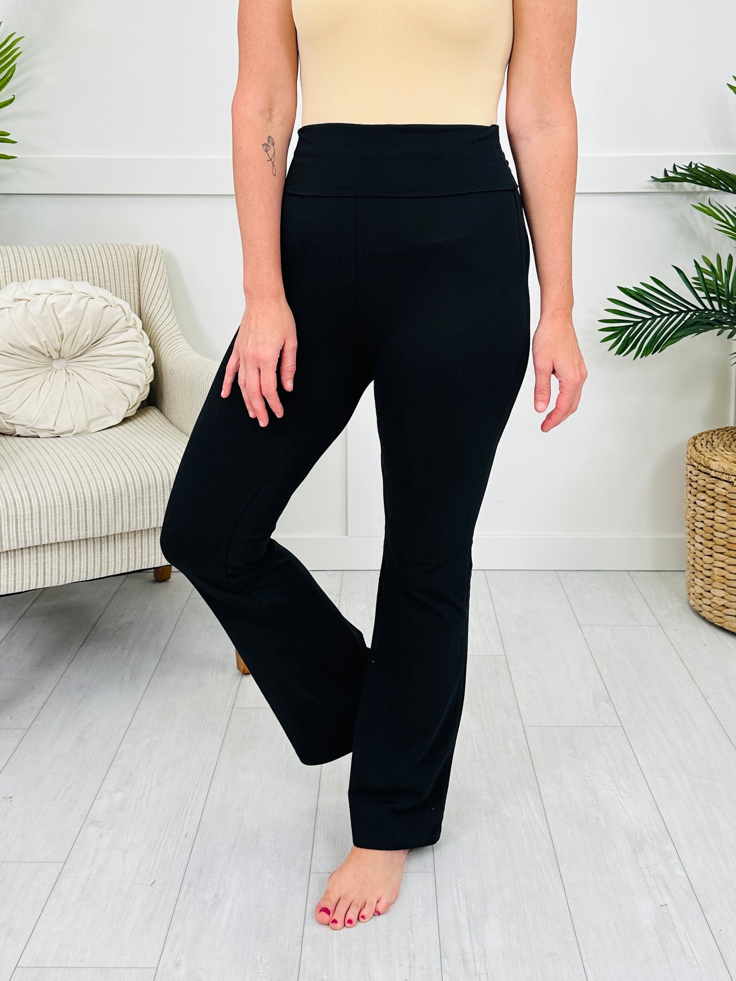 DOORBUSTER! Flare Love Affair Leggings