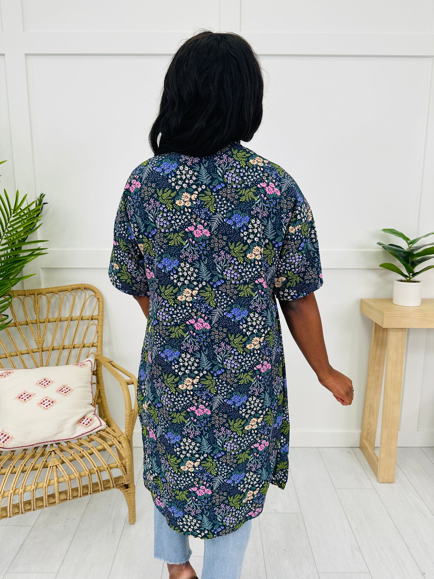 Floral Finesse Kimono