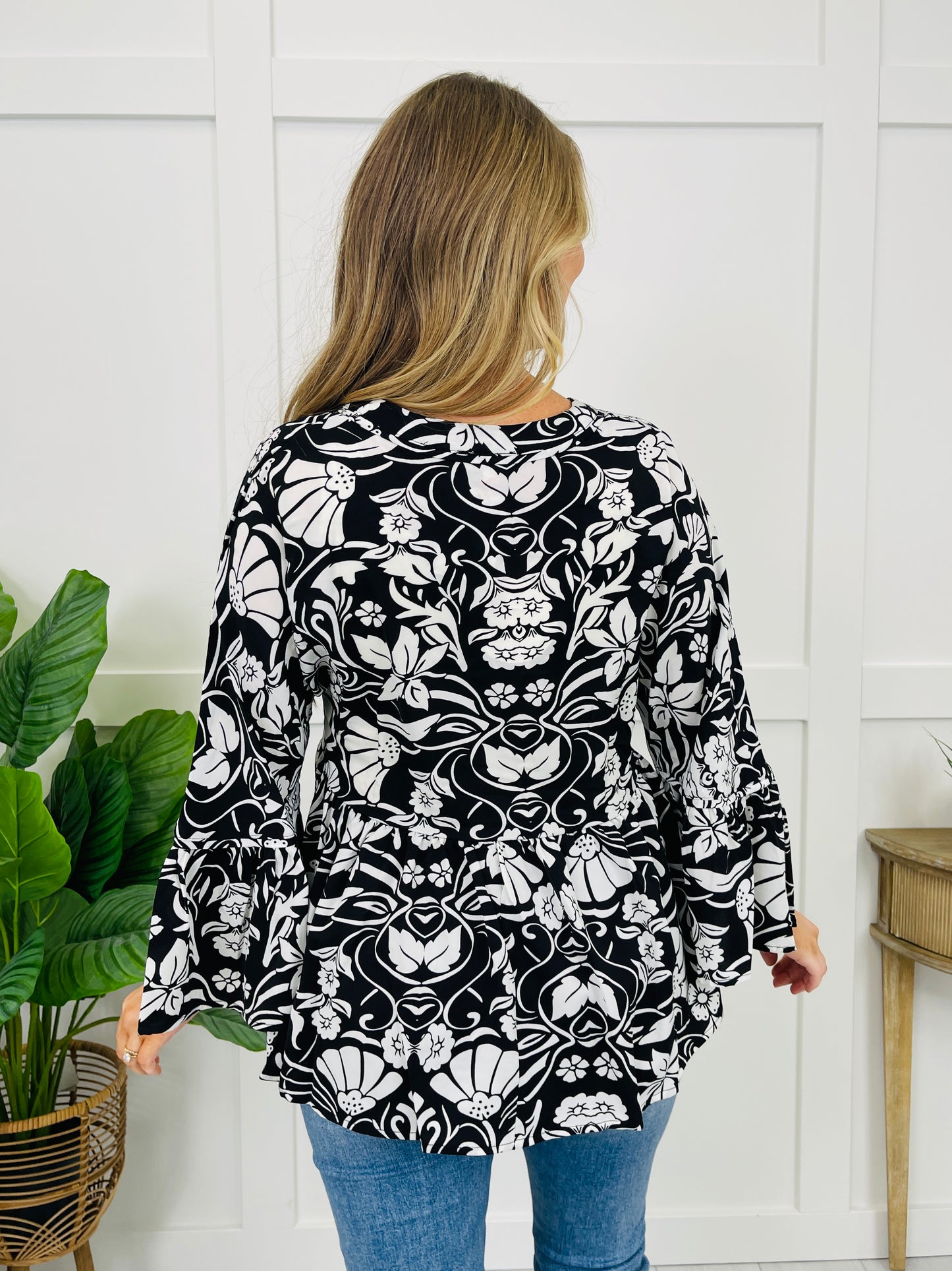 Darling Details Top in Black