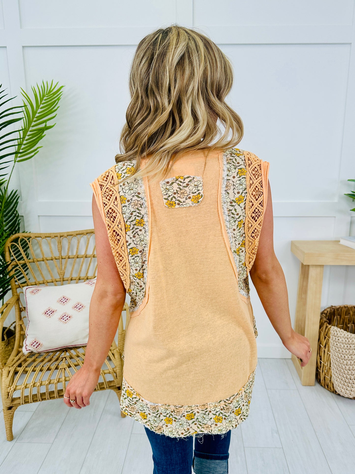 Floral Ember Top In Peach Jam