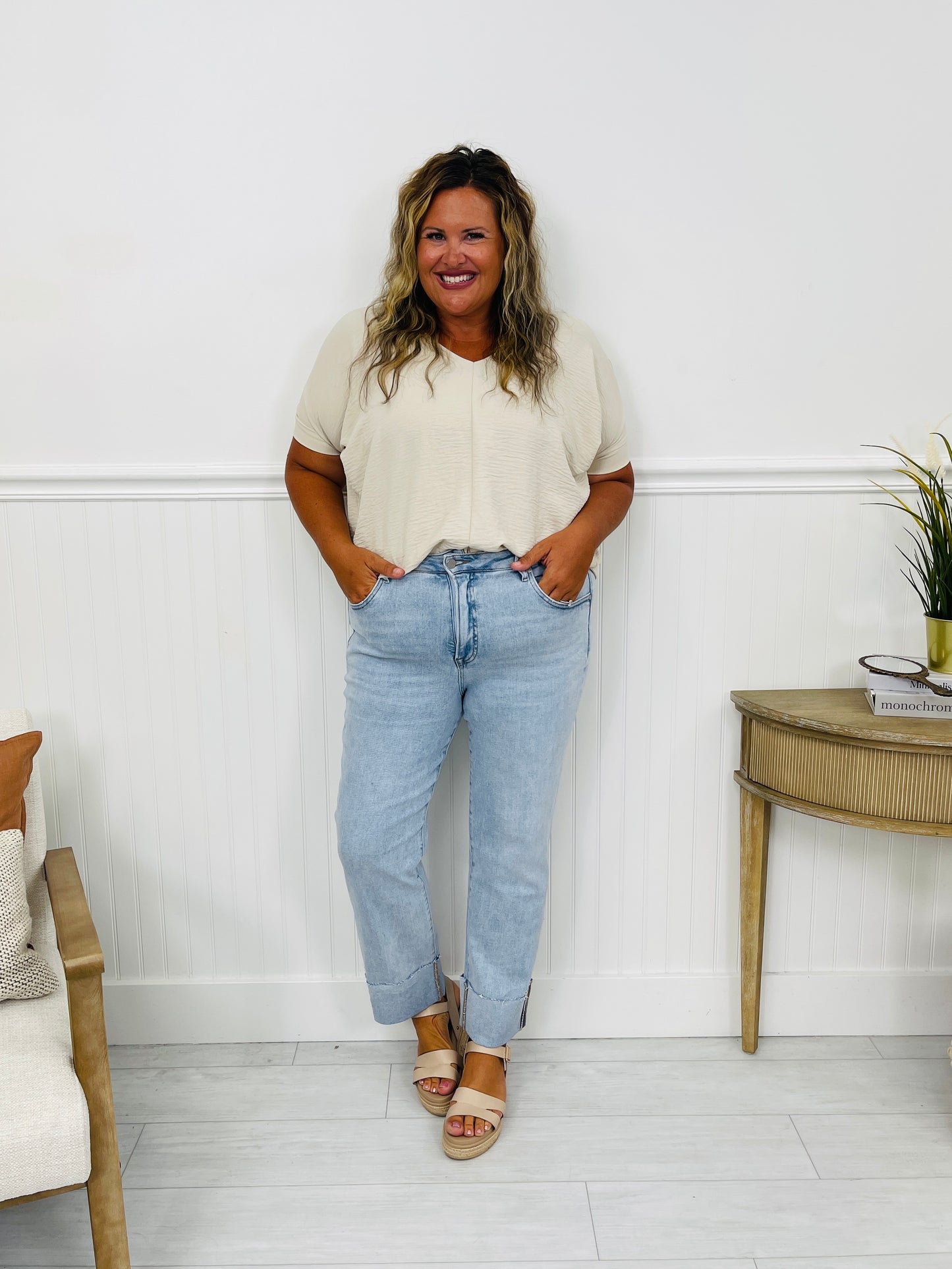 Crush On The Cuff Tummy Control Mom Jeans
