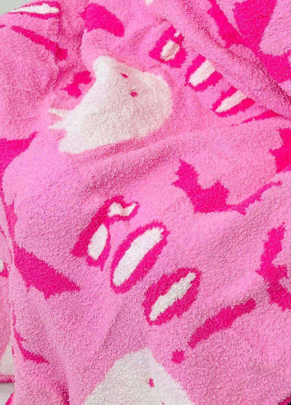 Phantom Fleece Pink Ghost Blanket