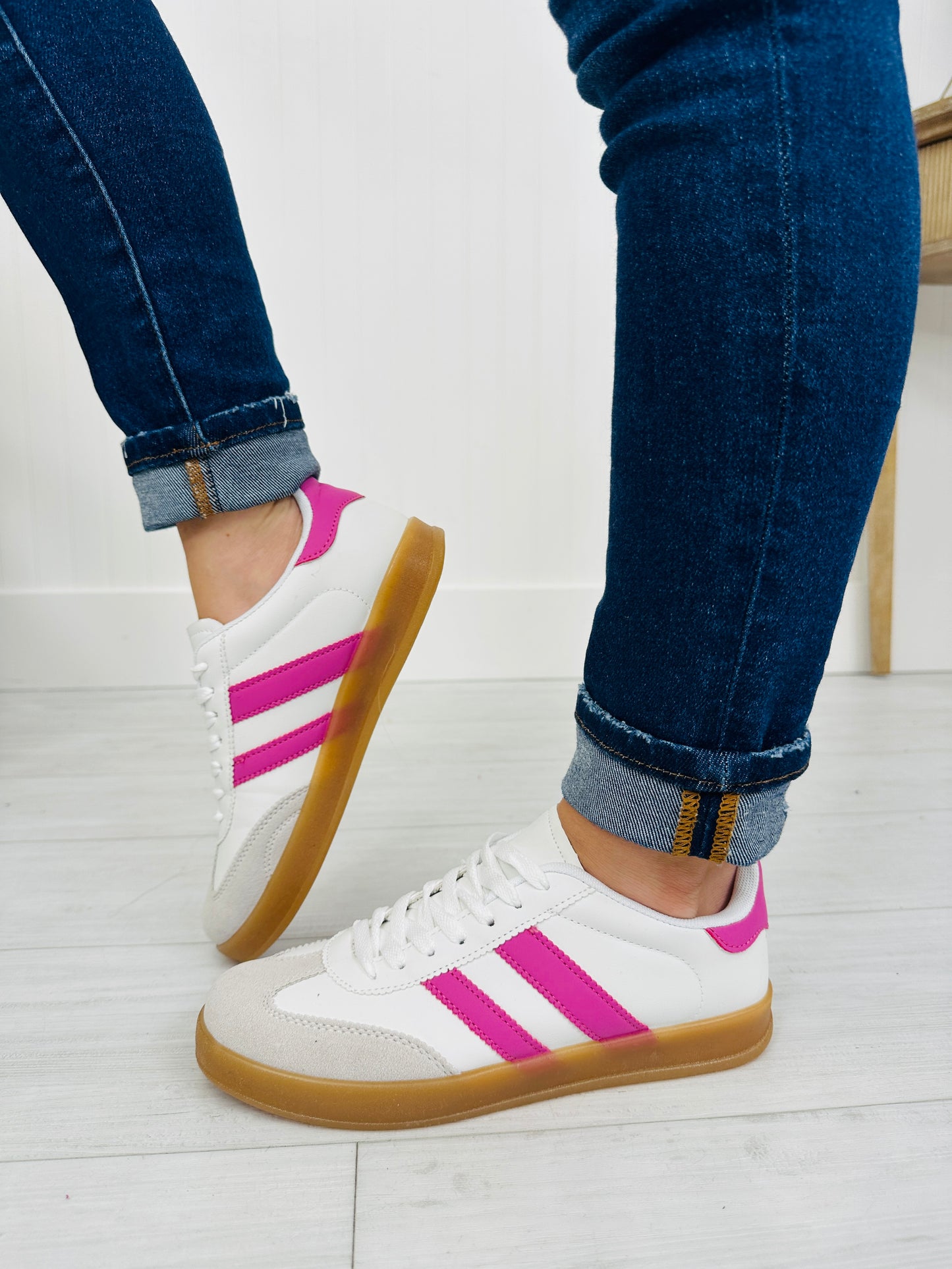 Downtown Dash Sneakers in Fuchsia