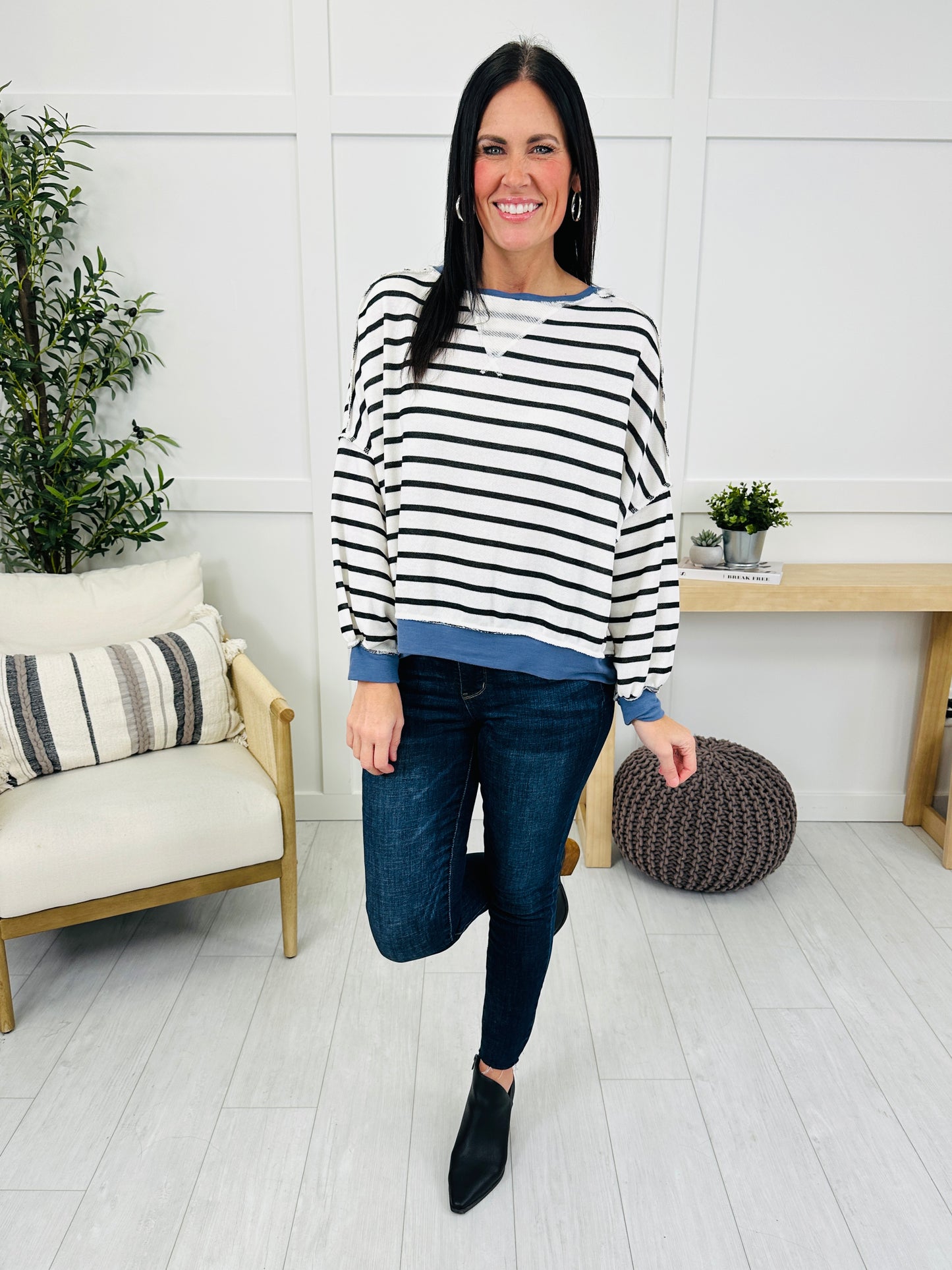 Tangled In Sunday Pullover in White/Black/Denim