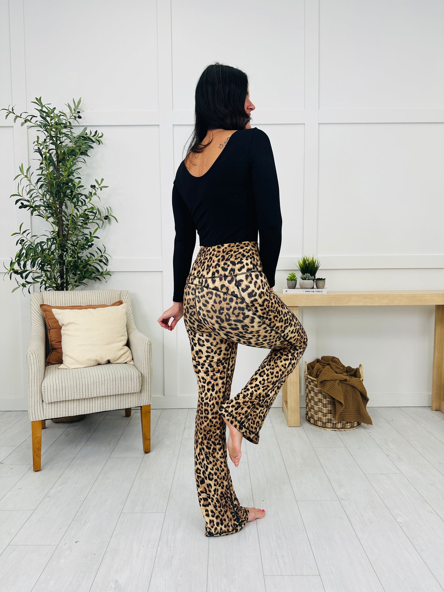 Untamed Stretch Yoga Bottoms