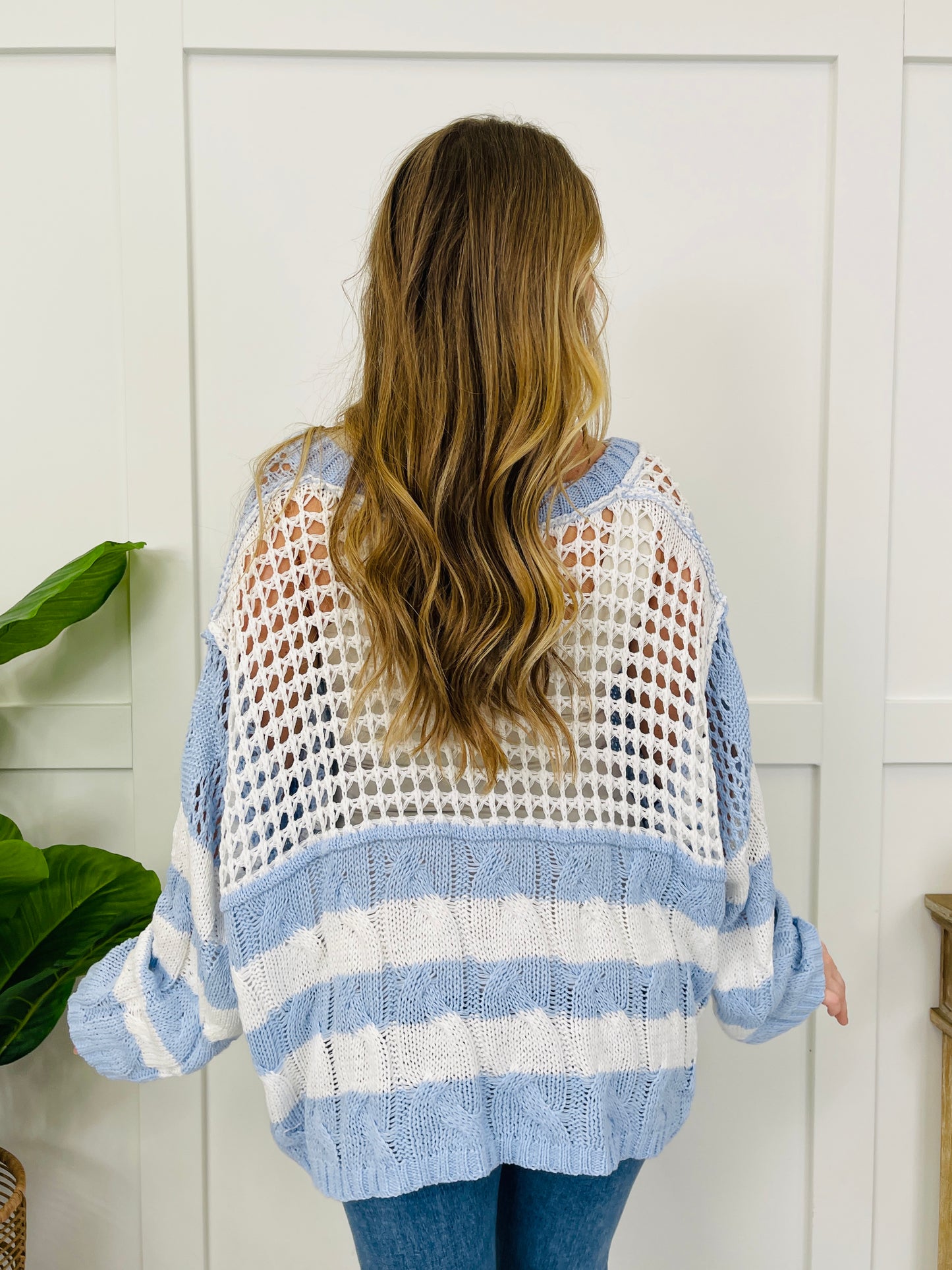Pastel Motion Pullover in Sky Blue