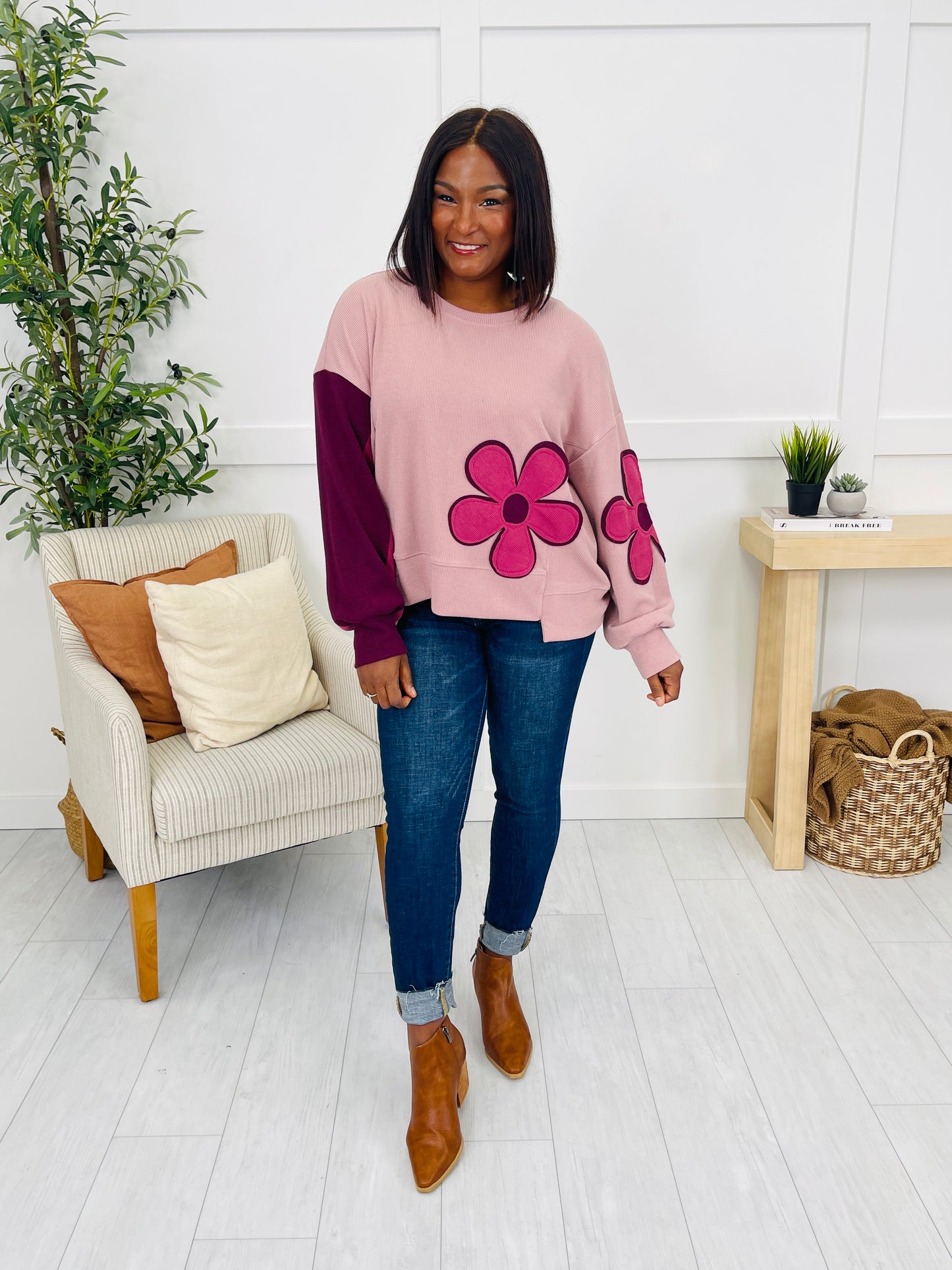 Cider Blossom Pullover in Mauve/Burgundy