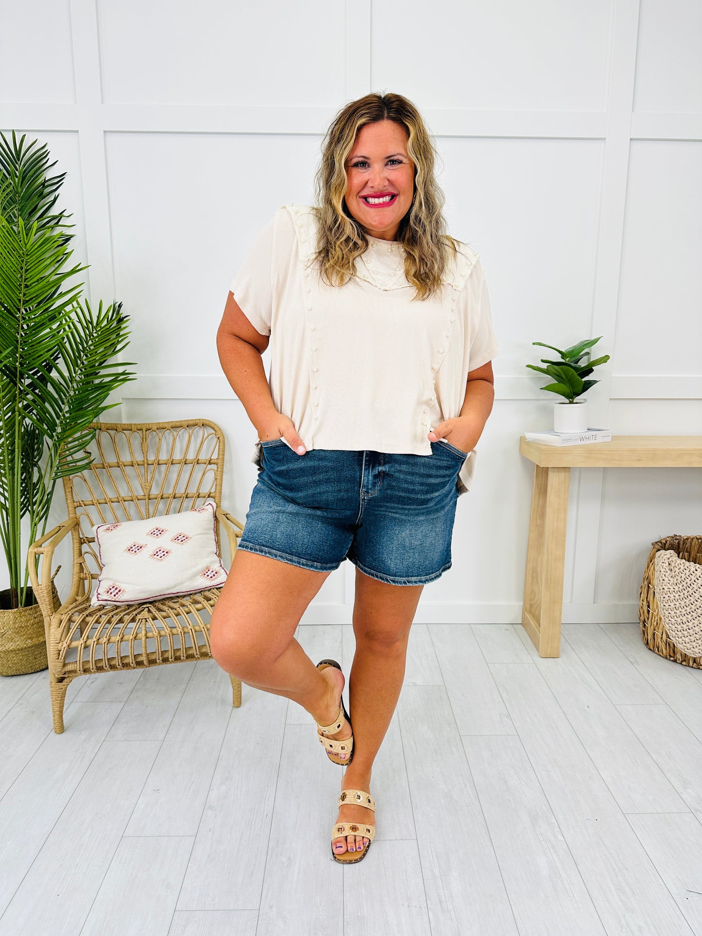 Judy Blue All Eyes On Me Booty Lifting Shorts