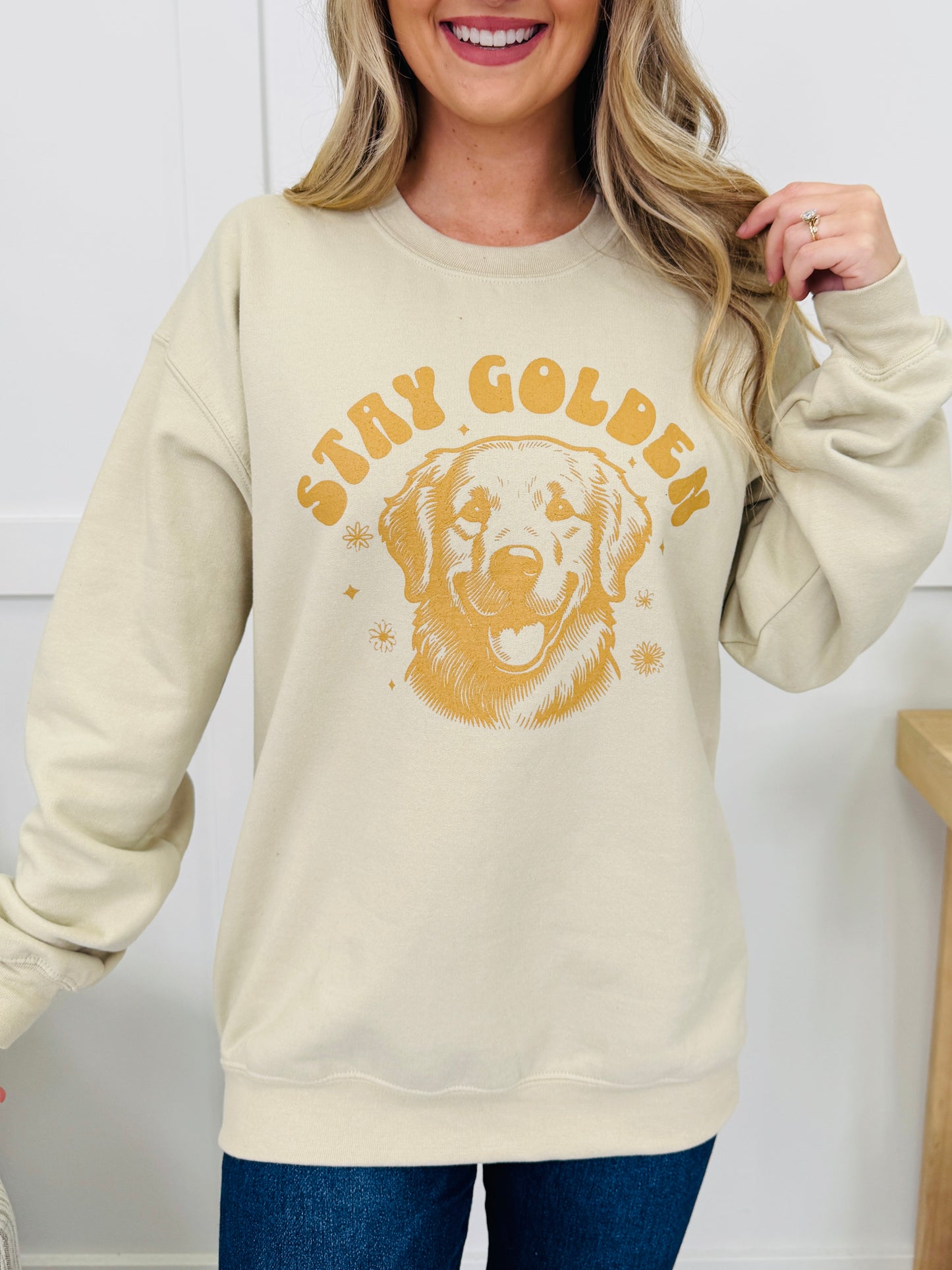 Stay Golden Graphic Crewneck Sweatshirt