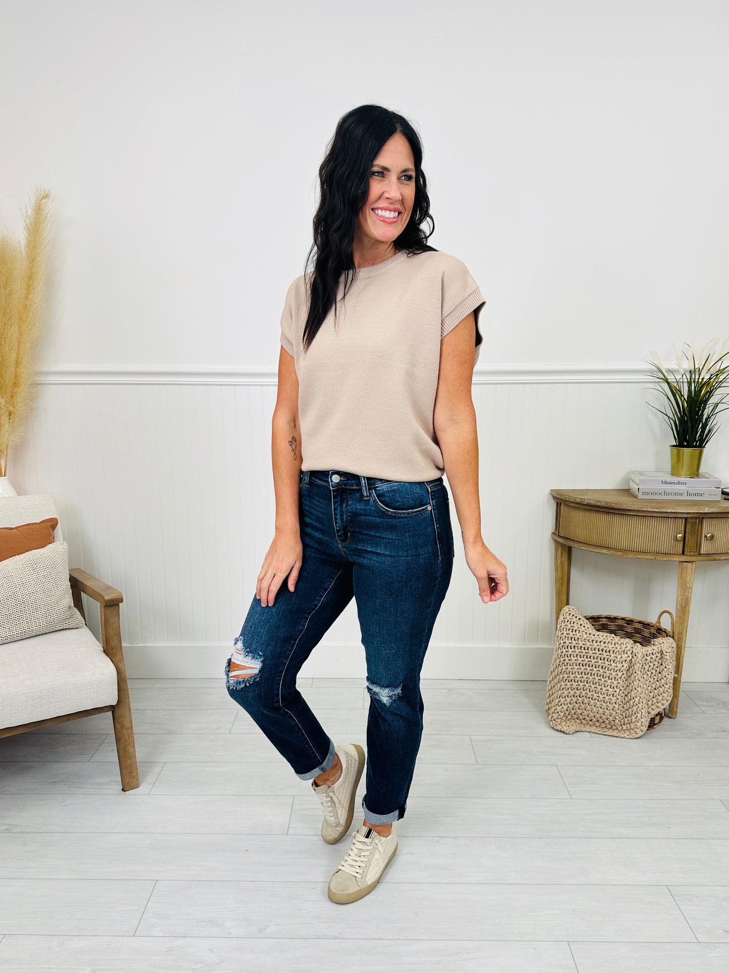 Judy Blue Walk This Way Slim Straight Leg Jeans in Reg/Curvy