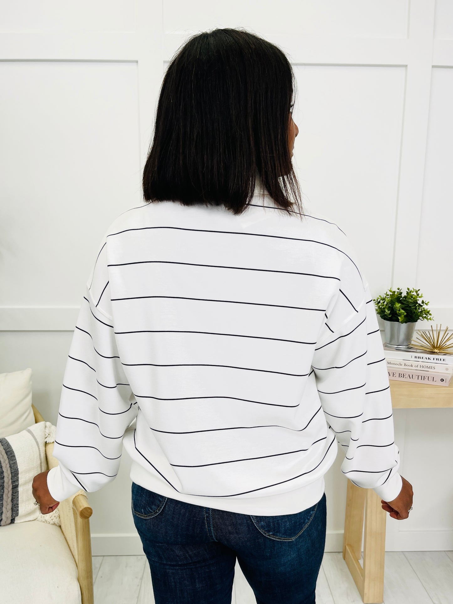 Don’t Stop Moving Pullover