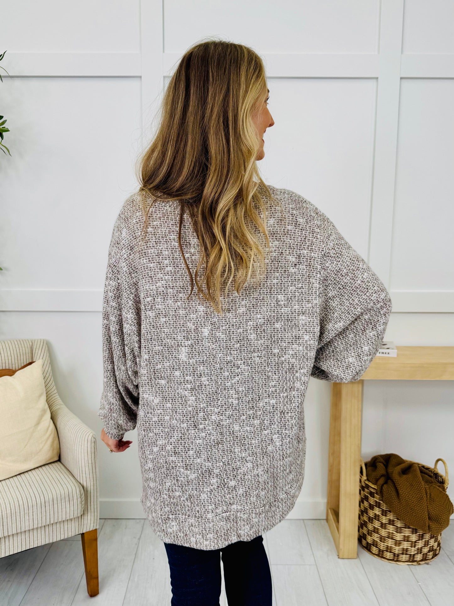 Stay For The Chill Top