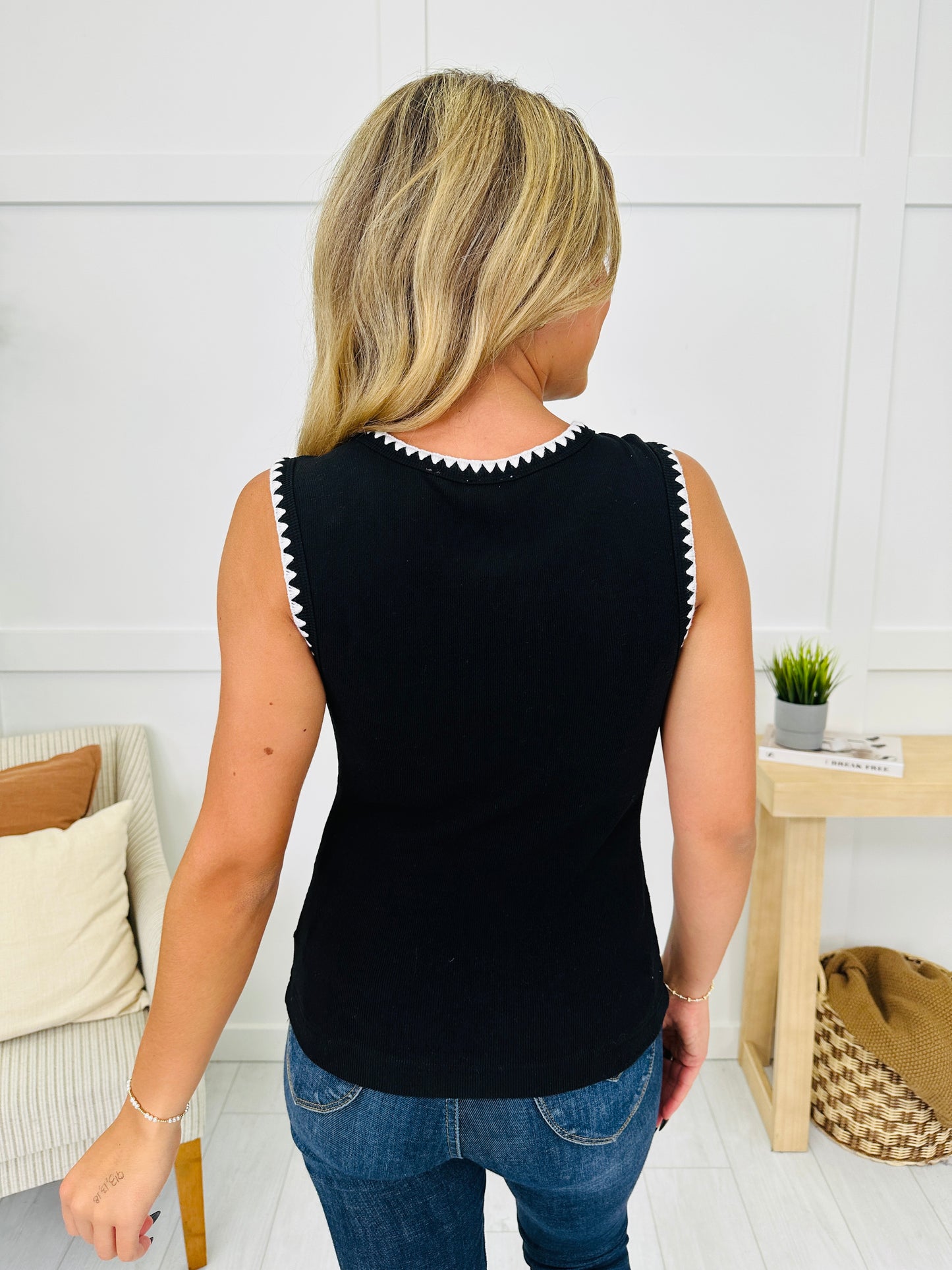 Outline Obsession Tank Top