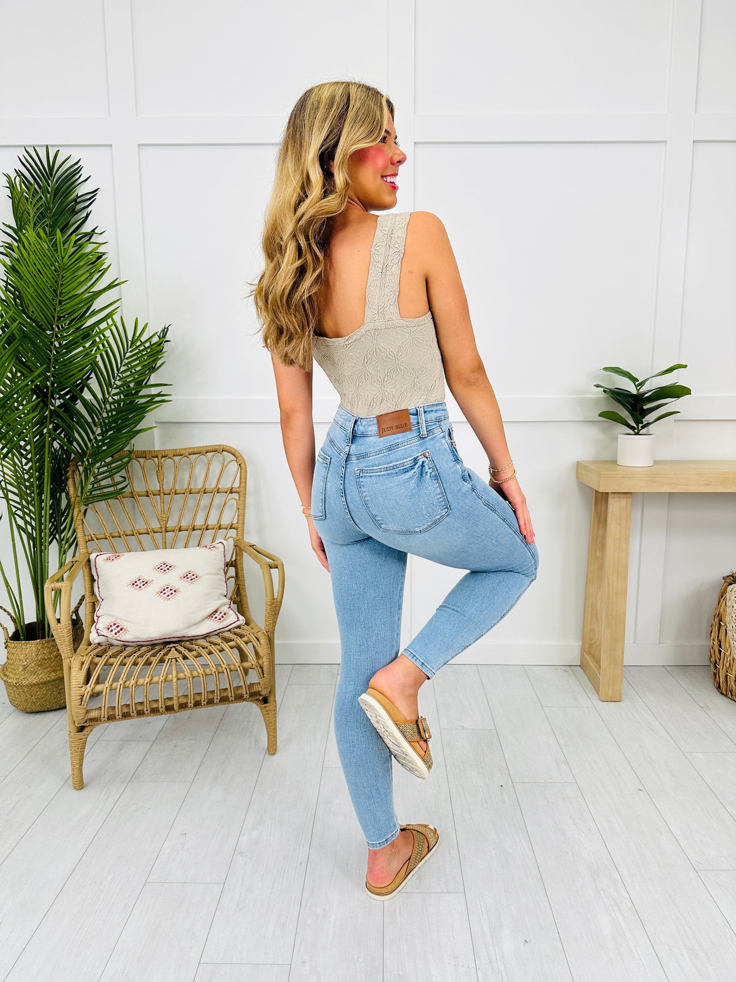 Judy Blue Better Shape Up Tummy Control Vintage Skinny Jeans