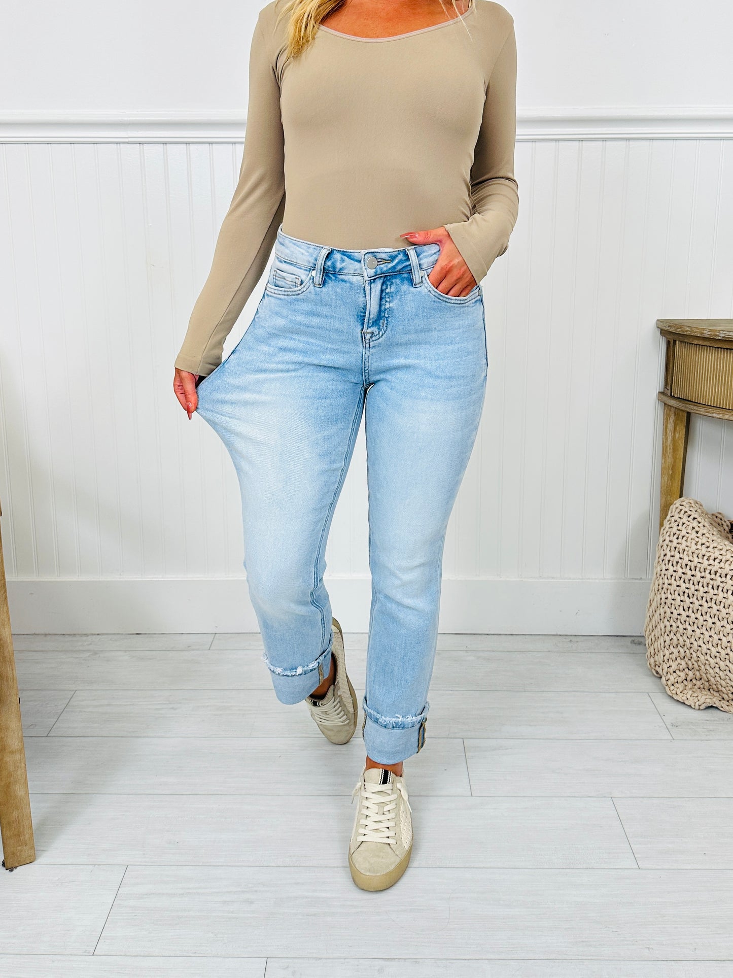 Set it Straight Tummy Control MOCO Exclusive Straight Leg Jeans