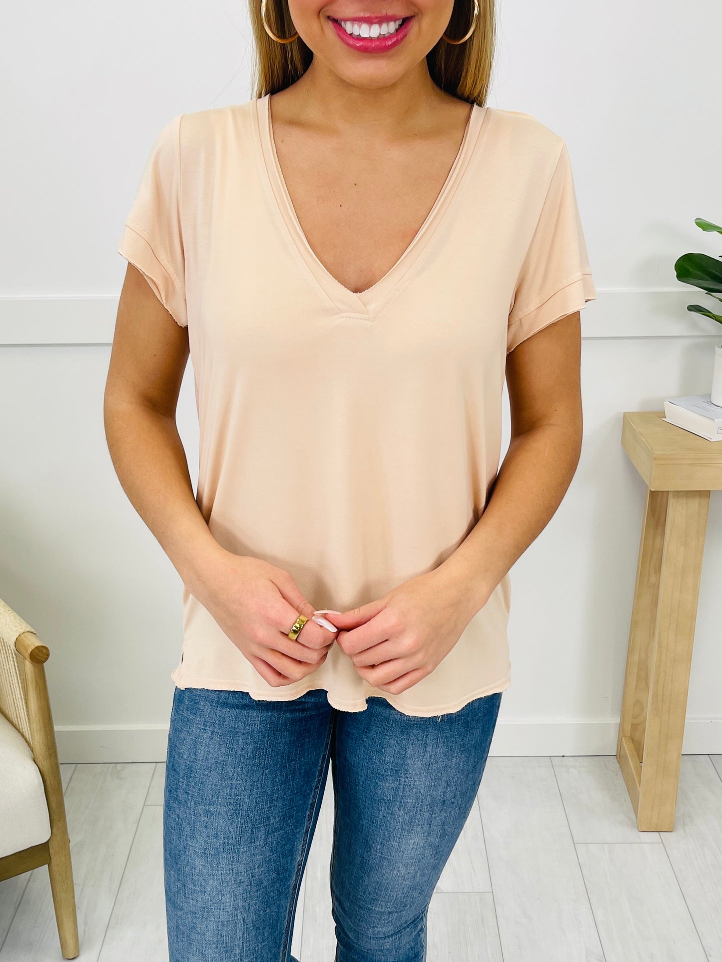 Free Flowing Top- Multiple Colors!