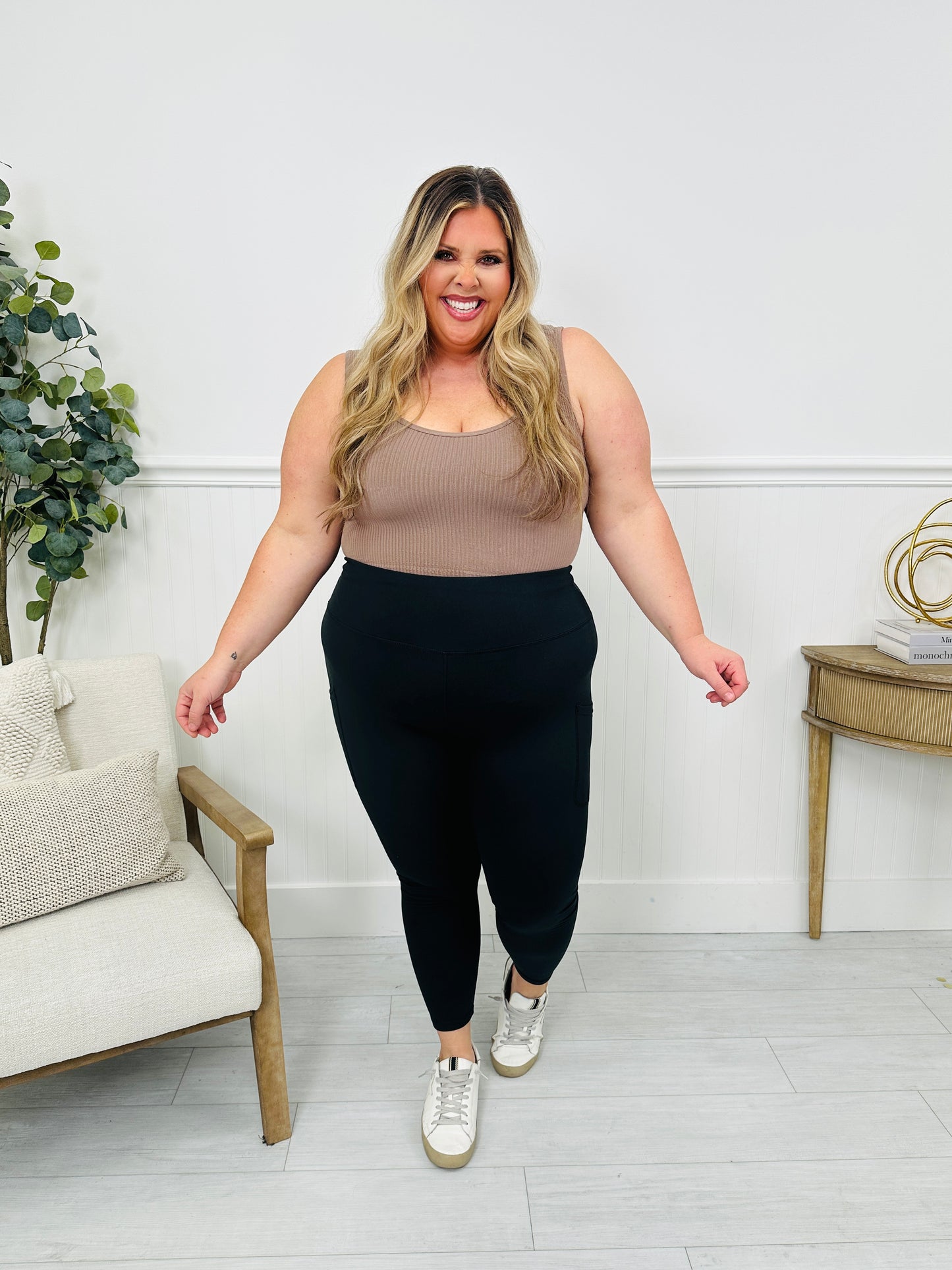 MOCO Exclusive Black Viral Leggings