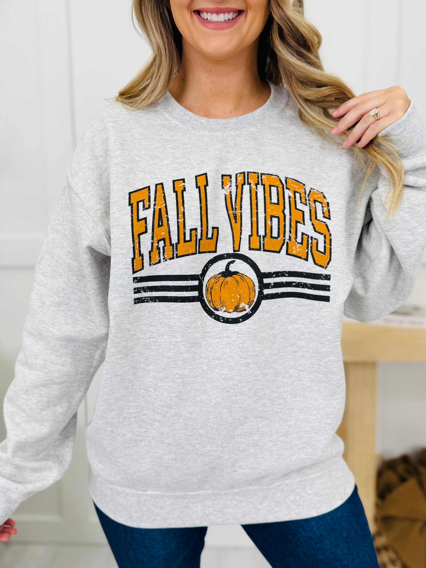 Fall Vibes Graphic Crewneck Sweatshirt