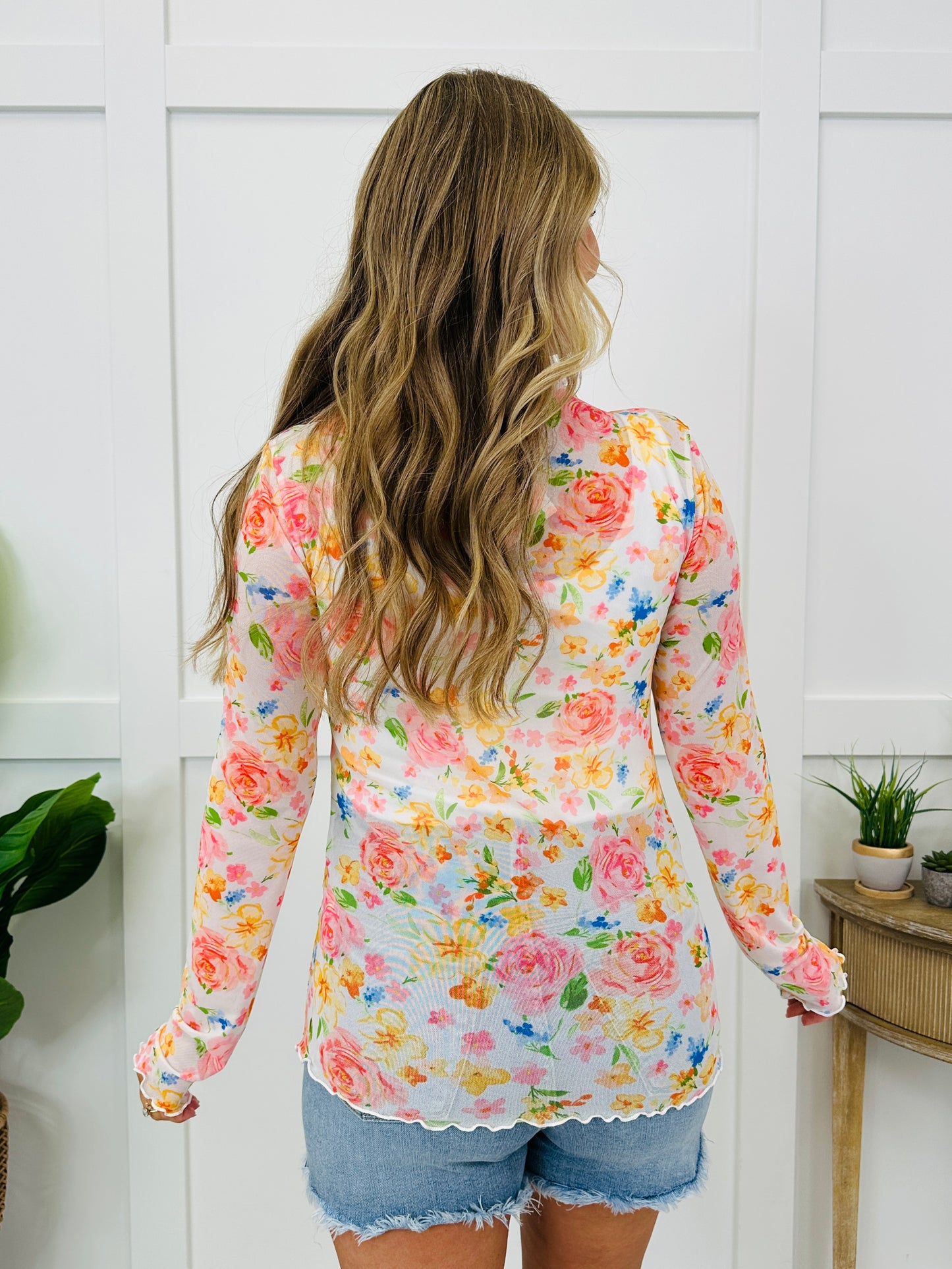 The Pastel Bloom Top In Coral