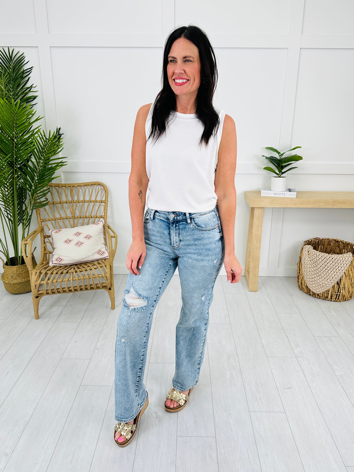 Judy Blue The Perfect Date Straight Jeans