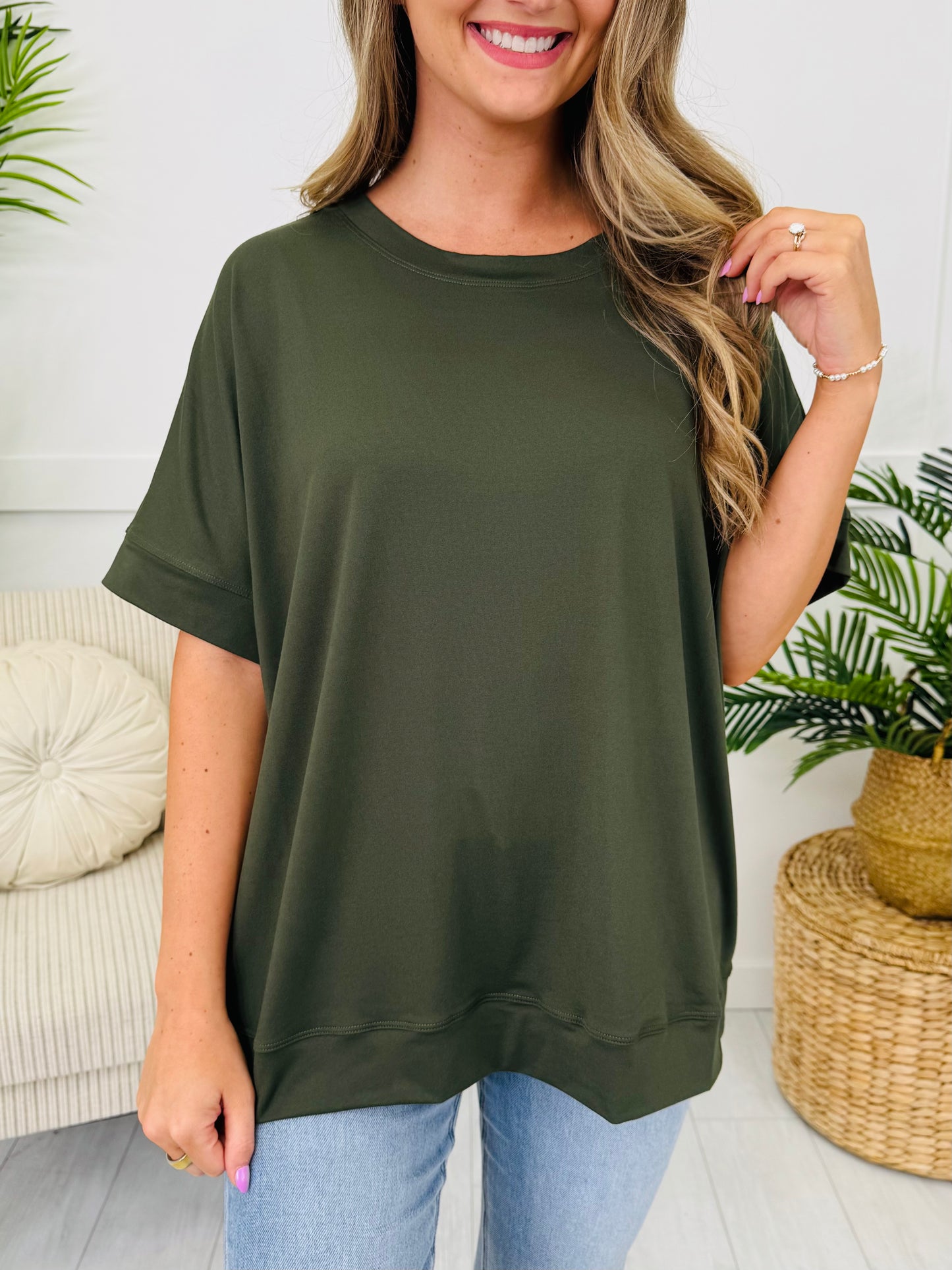 Momentum Moves Top- Multiple Colors!