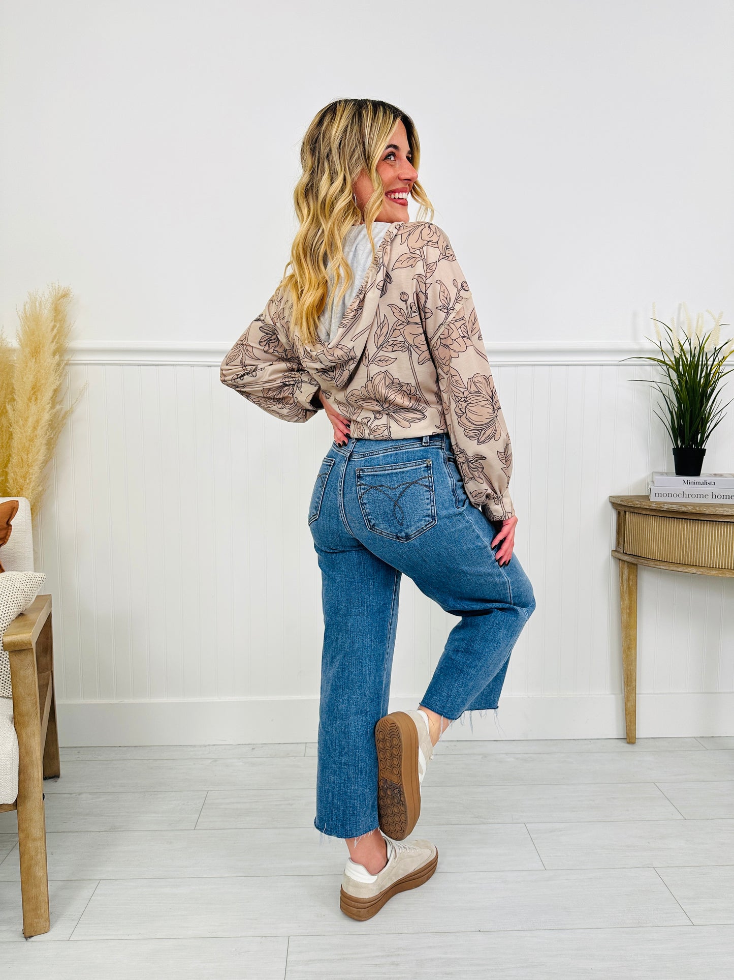 Judy Blue Anything Goes Wide Leg Cropped Jeans