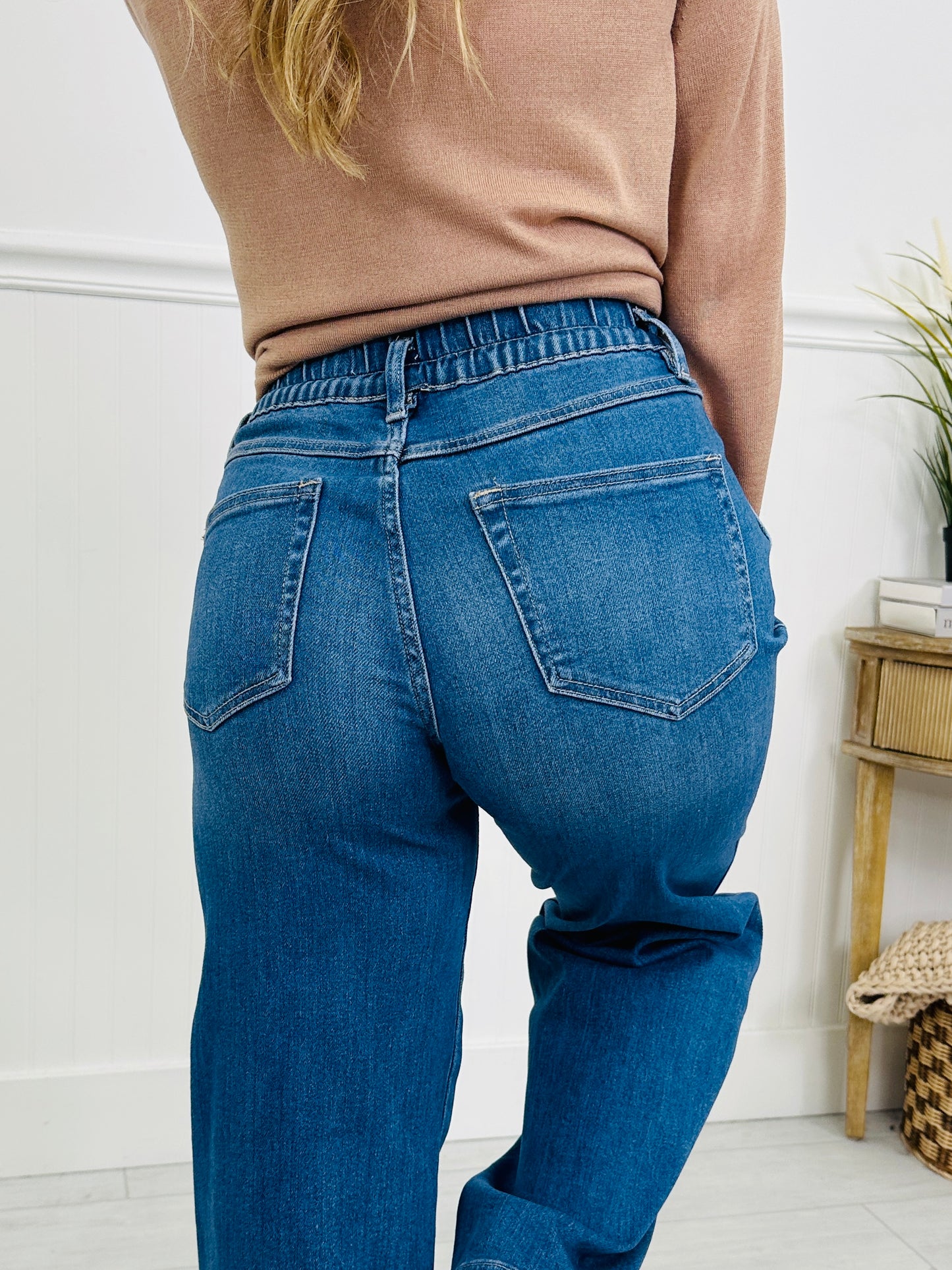 MOCO Exclusive Pull it Together Tummy Control Wide Leg Jogger Pants