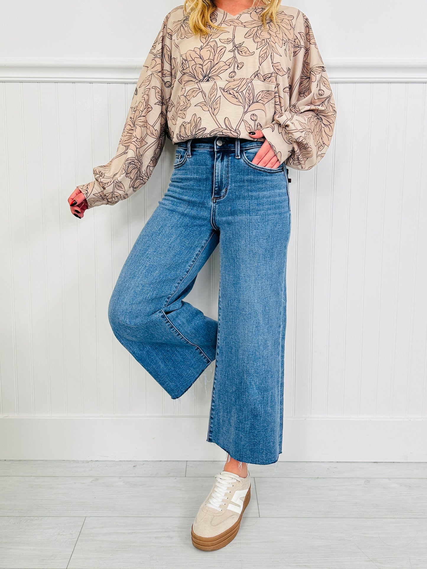 Judy Blue Anything Goes Wide Leg Cropped Jeans