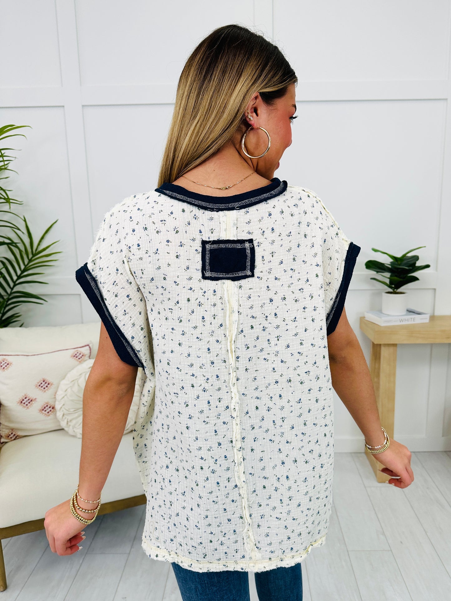 Written In The Stars Top In Cream/Indigo