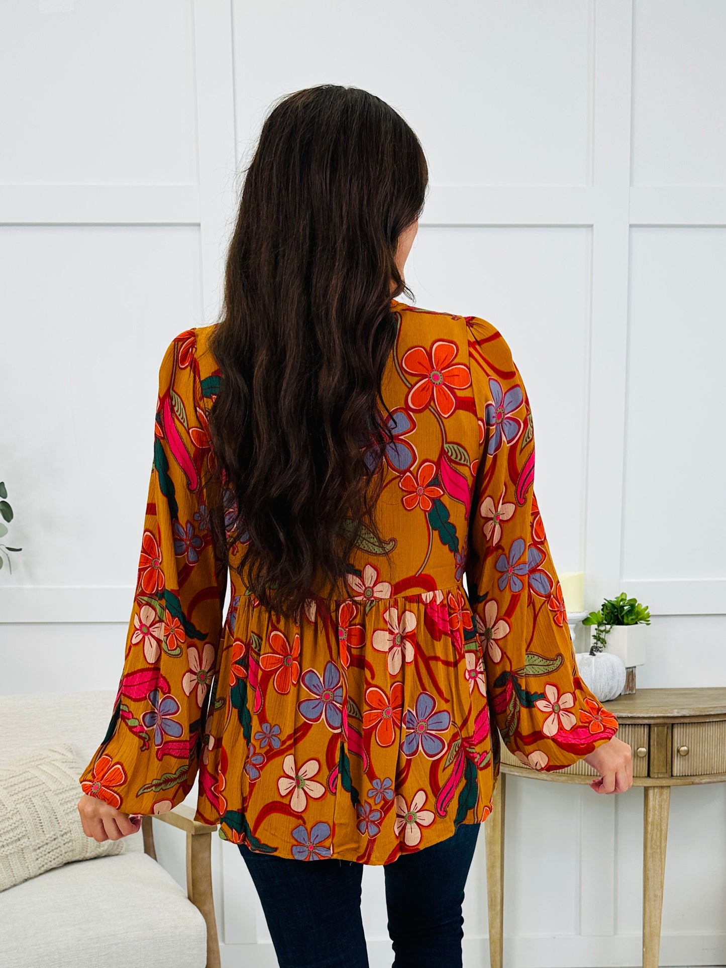 Retro Bloom Top In Camel
