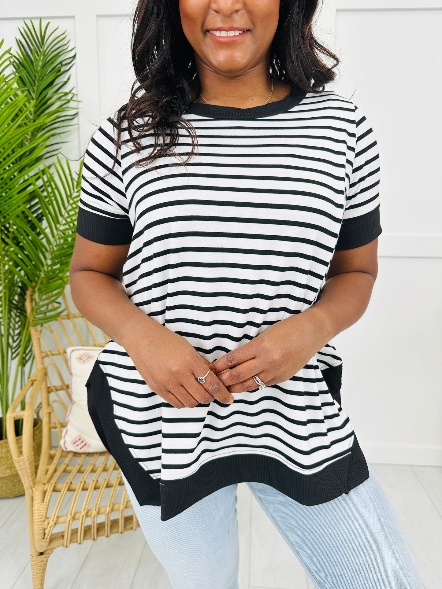 Morning Ease Top in Off White/Black