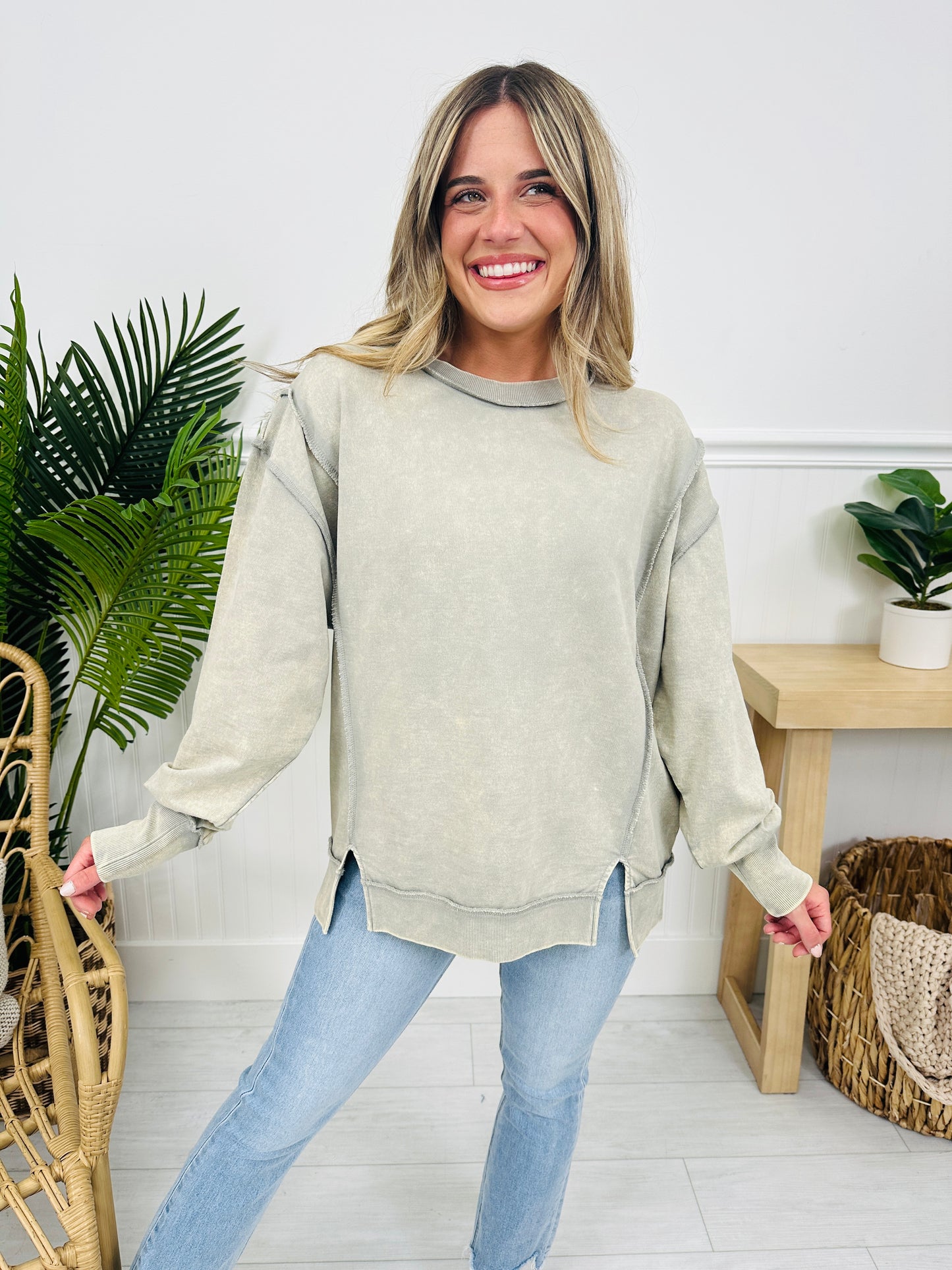Living The Good Life Pullover- Multiple Colors!